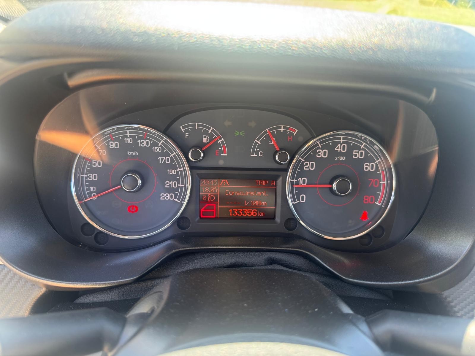FIAT Punto 1.4 16V Turbo Dynamic-image-10