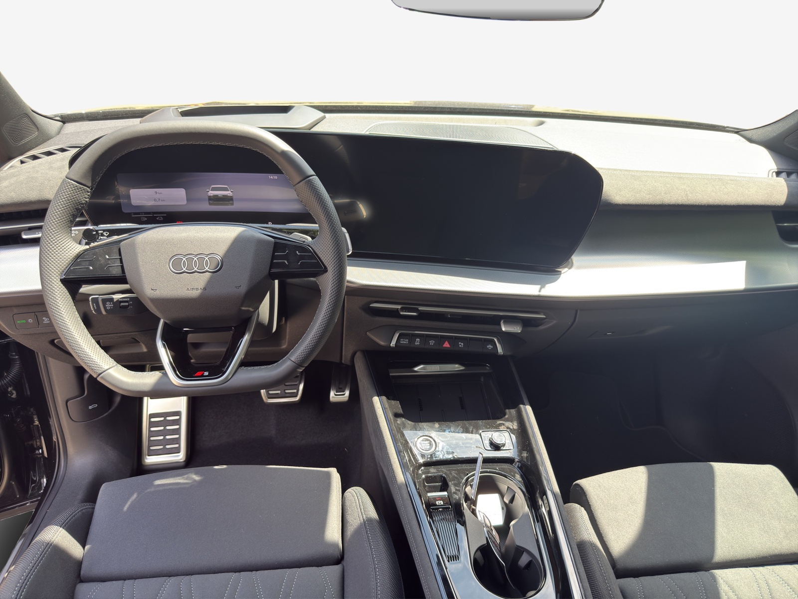 AUDI Q3 SUV e-hybrid 200 kW S tronig-image-8