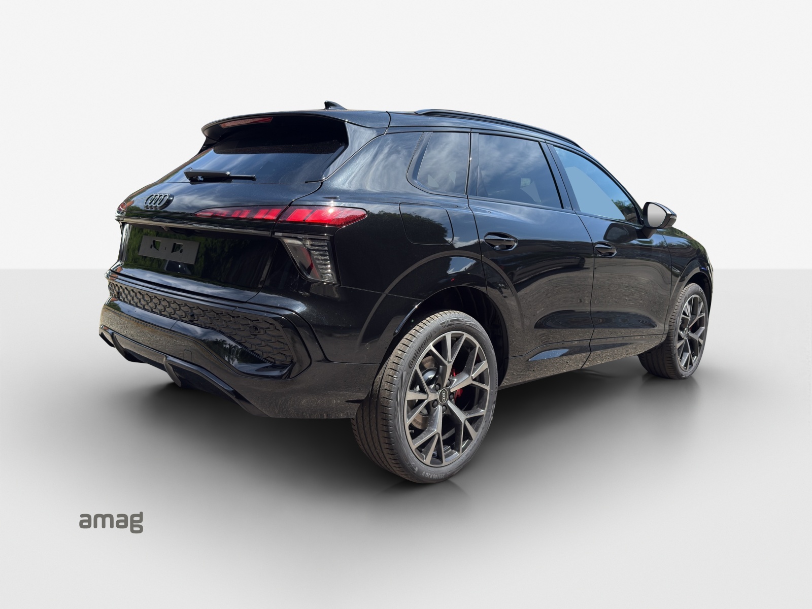 AUDI Q3 SUV e-hybrid 200 kW S tronig-image-4