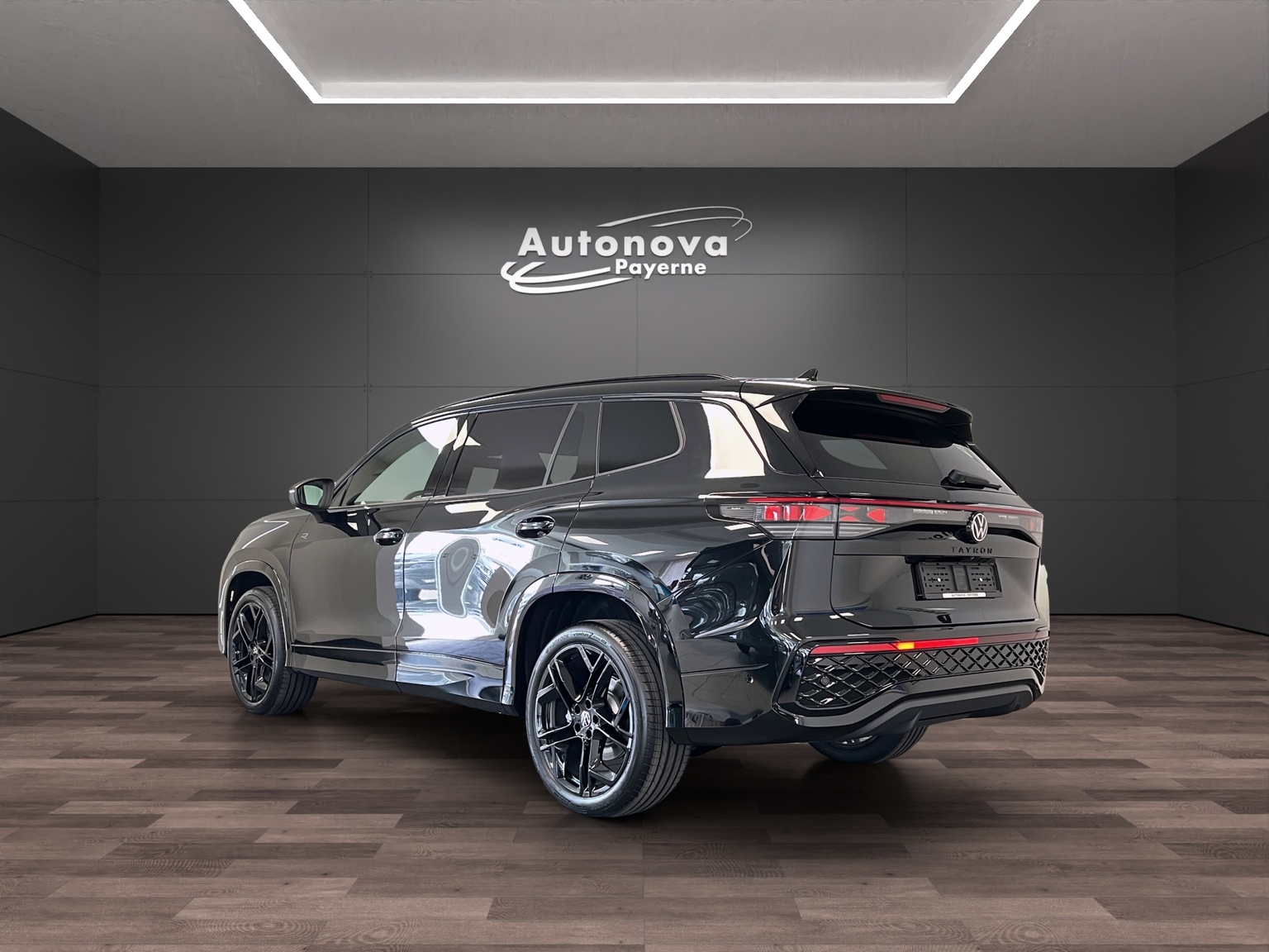 VW Tayron 2.0 TSI R-Line United DSG 4Motion-image-3