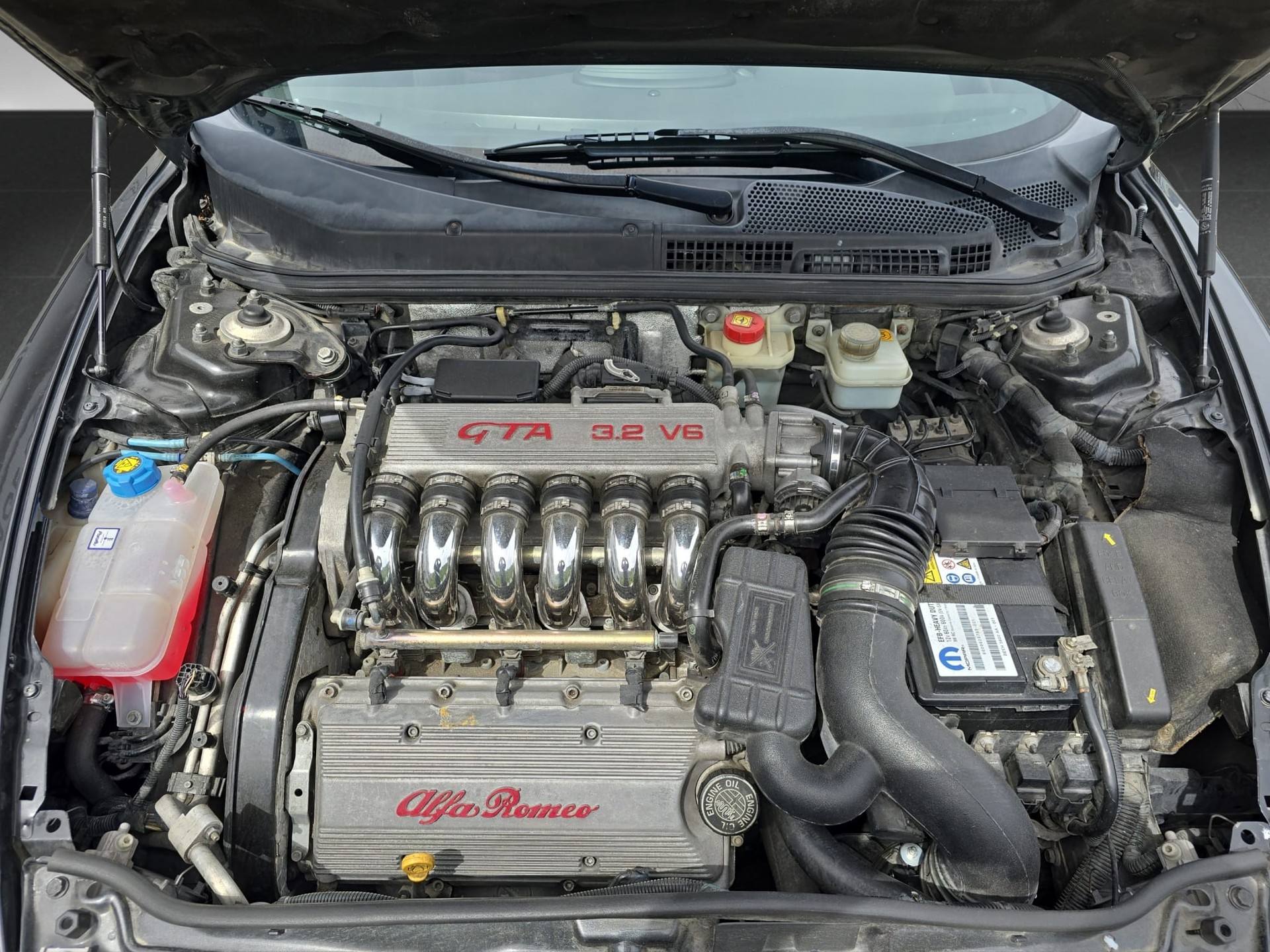 ALFA ROMEO 147 3.2 GTA-image-13