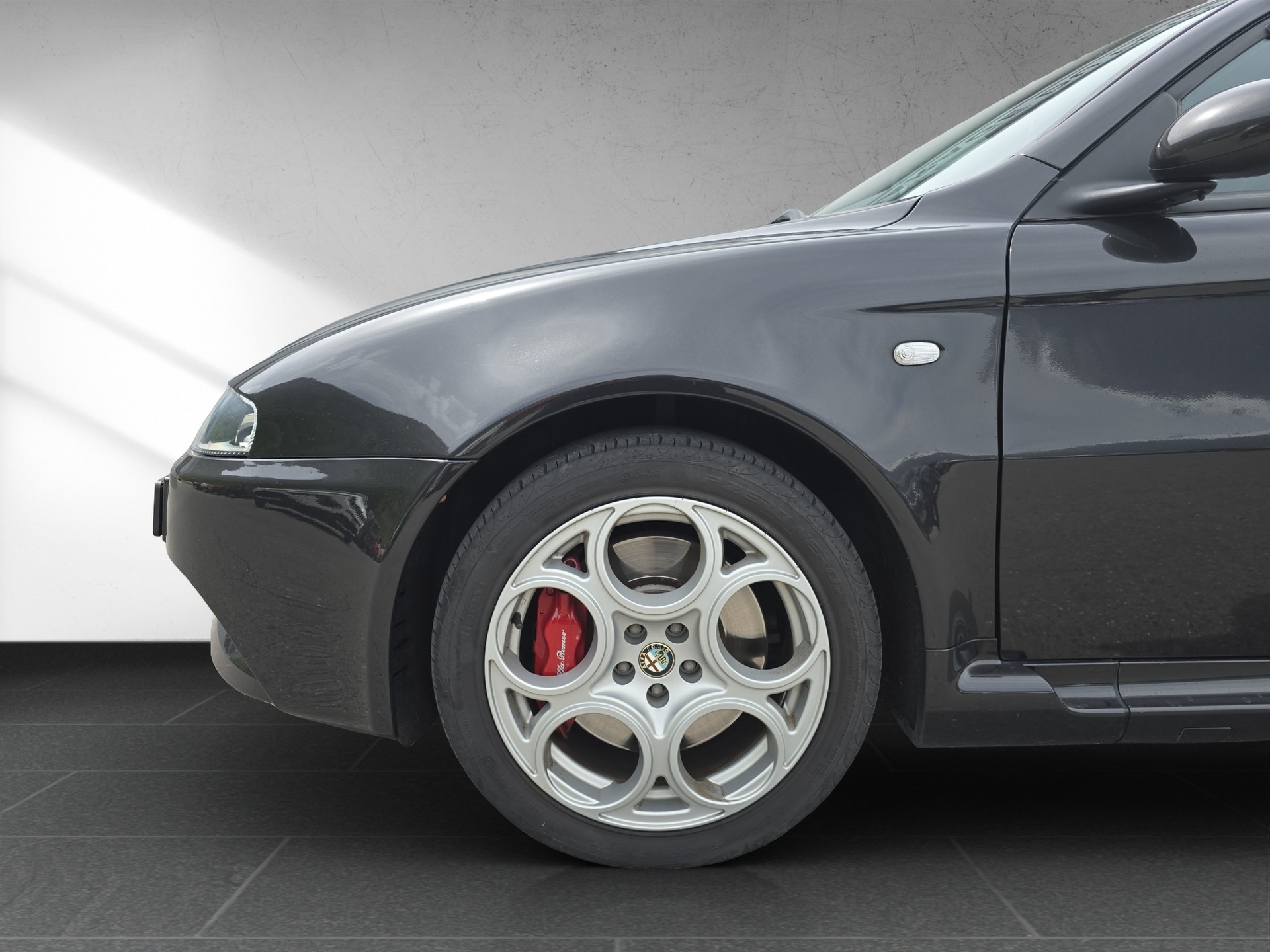 ALFA ROMEO 147 3.2 GTA-image-14