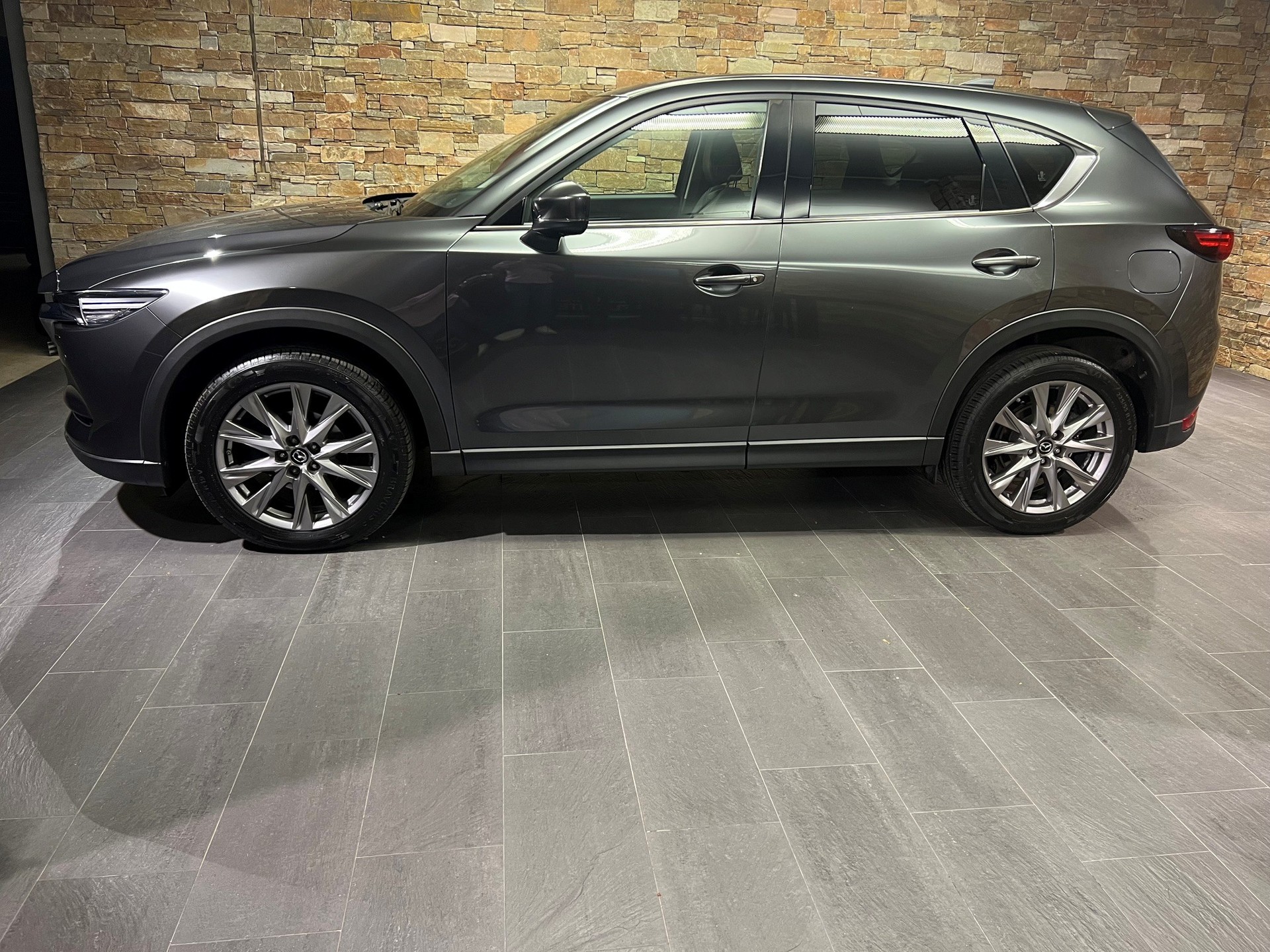 MAZDA CX-5 SKYACTIV-G 194 Revolution AWD Automat-showroom-element-2