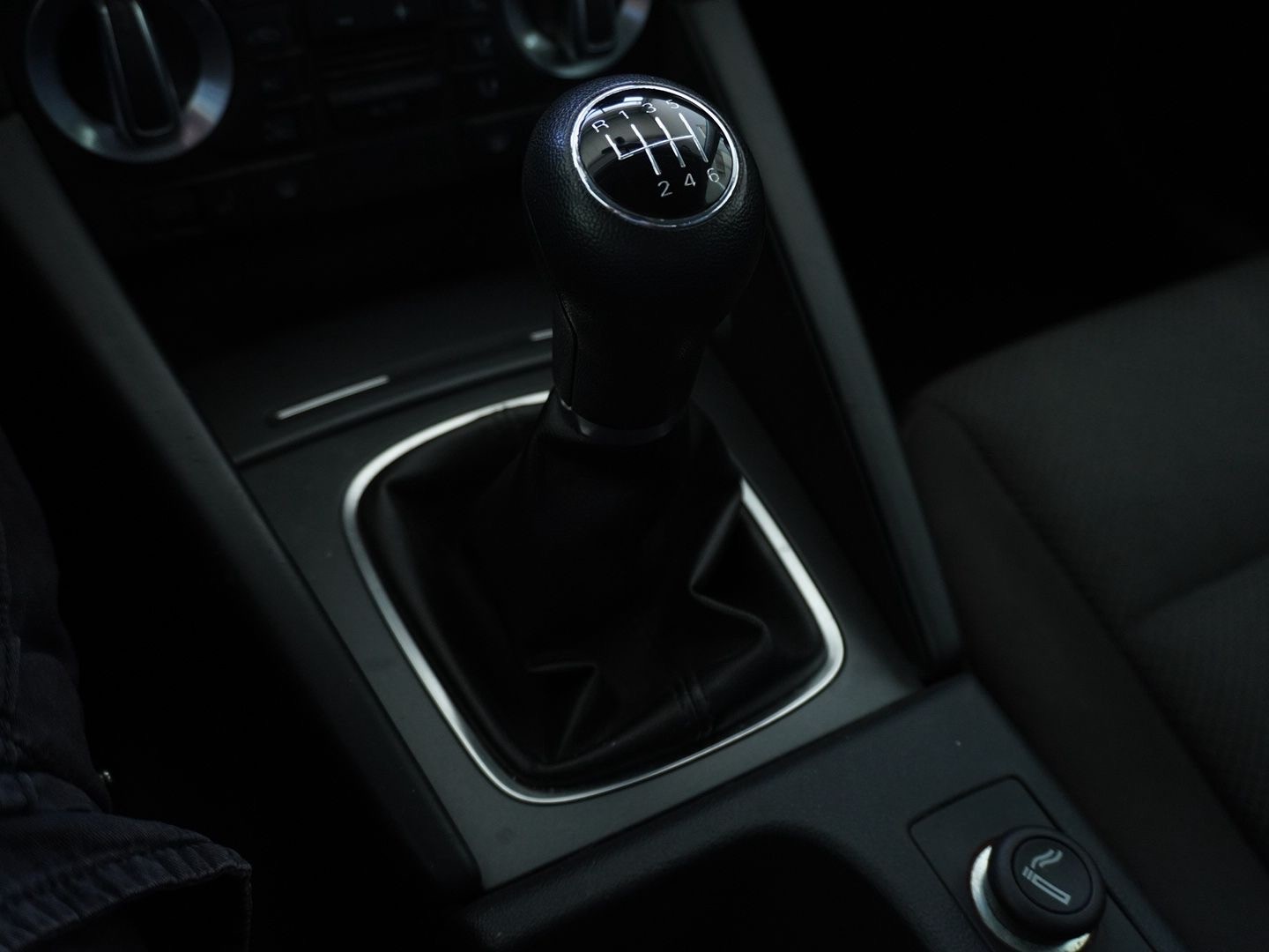 AUDI A3 Sportback 1.8 TFSI Attraction-image-7