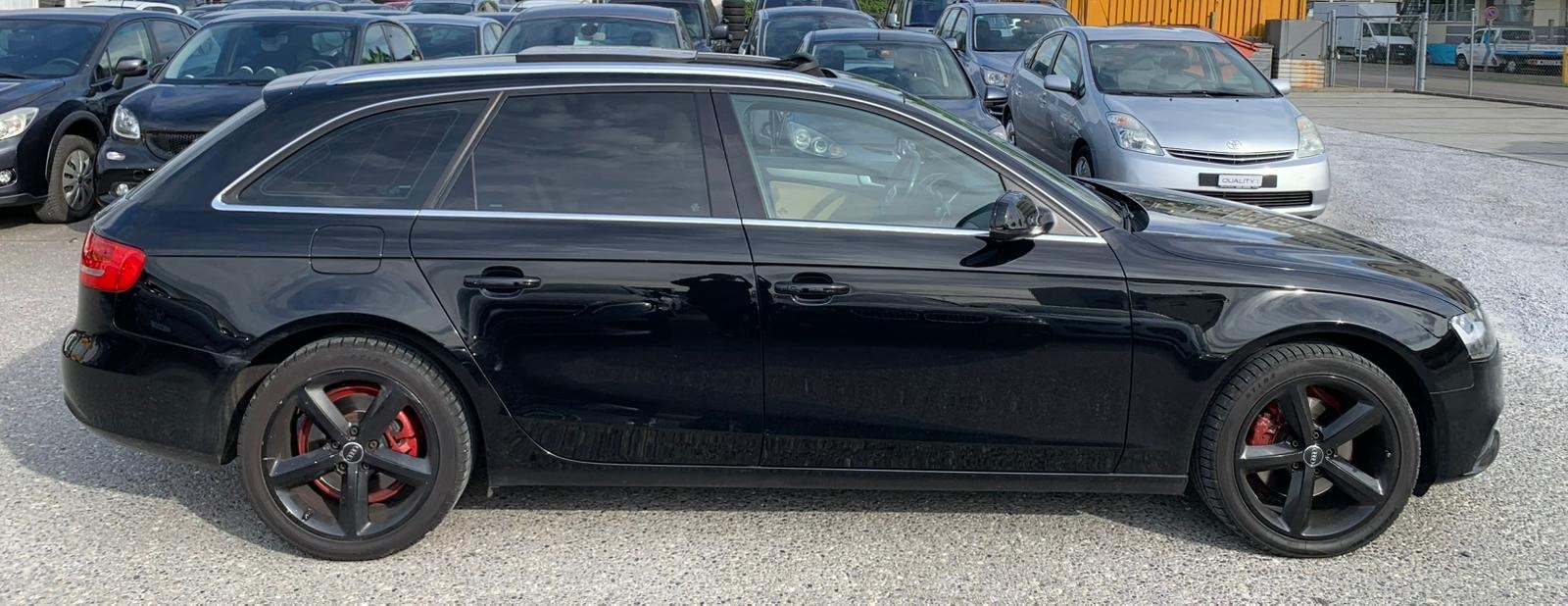 AUDI A4 Avant 2.0 TDI quattro S-tronic Automat (Klimatronik * Alufelgen * Sensoren * Multilenkrad * Panorama * Leder * BO5)-image-6