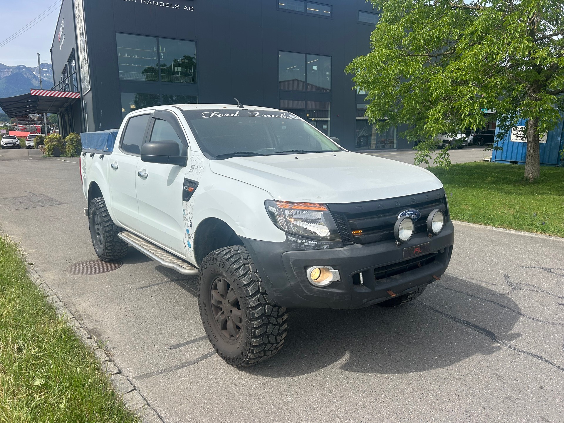 FORD Ranger LTD 2.2 TDCi 4x4-image-1