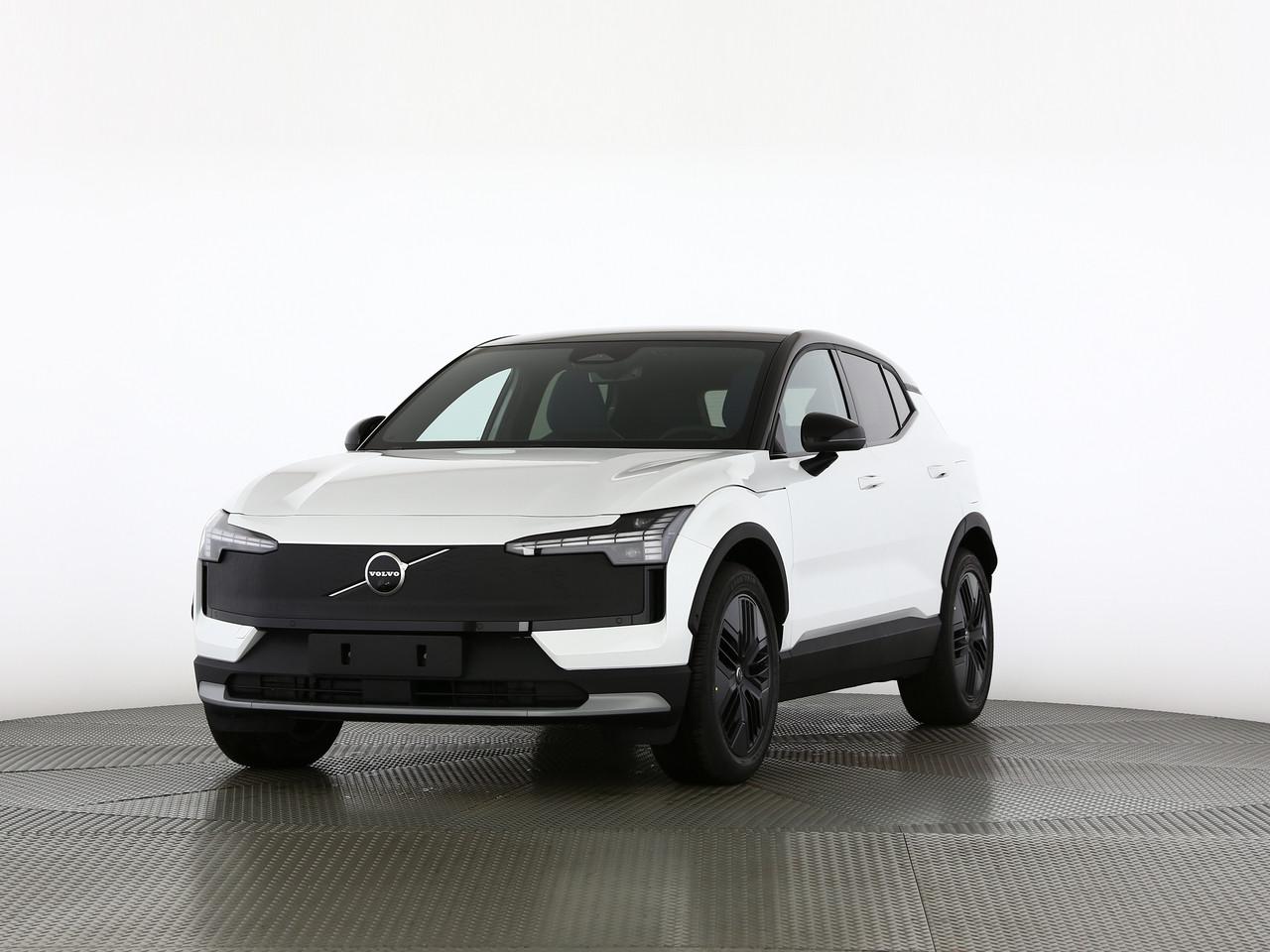 VOLVO EX30 CC P8 Ultra AWD-image-0