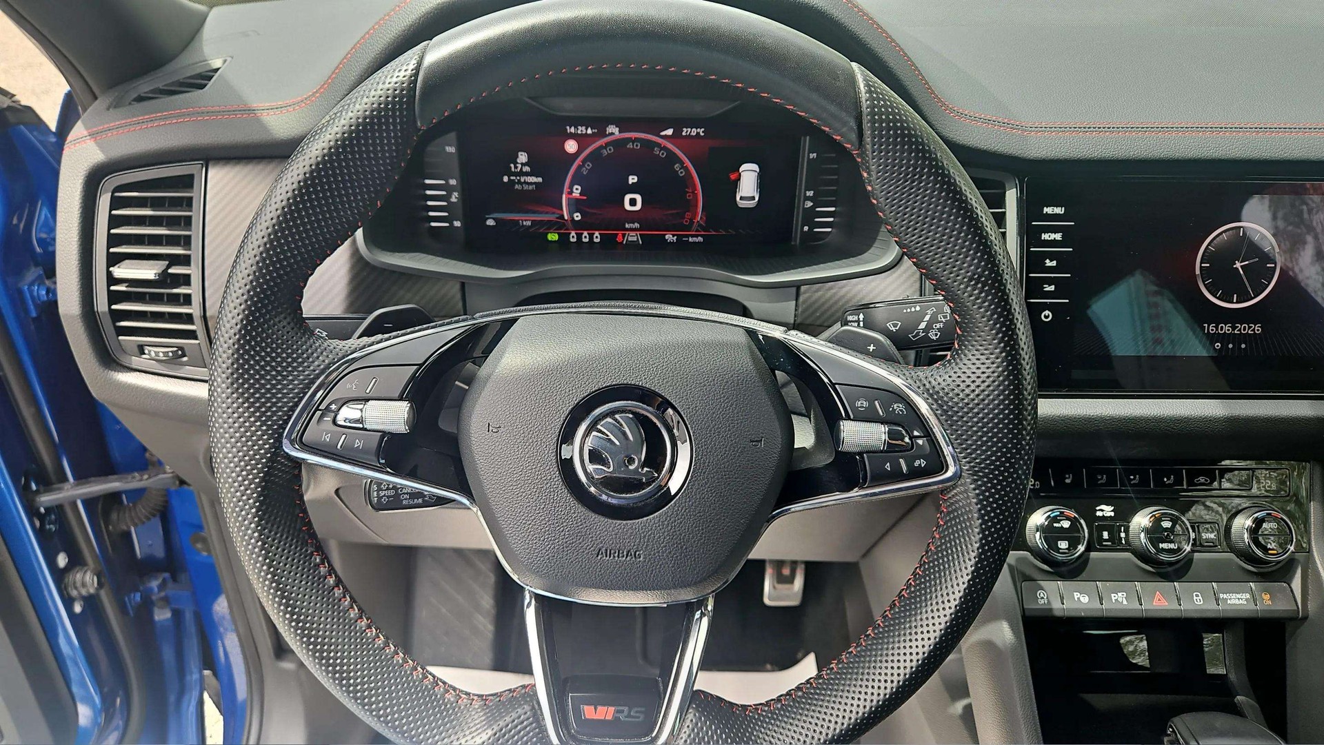 SKODA Kodiaq 2.0 TSI 4x4 RS 245PS mit AHK & Standheizung + Panoramadach-image-26