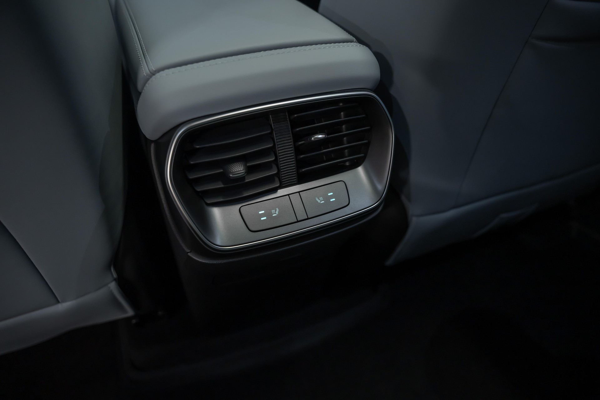 BYD Sealion 7 Excellence AWD-image-14