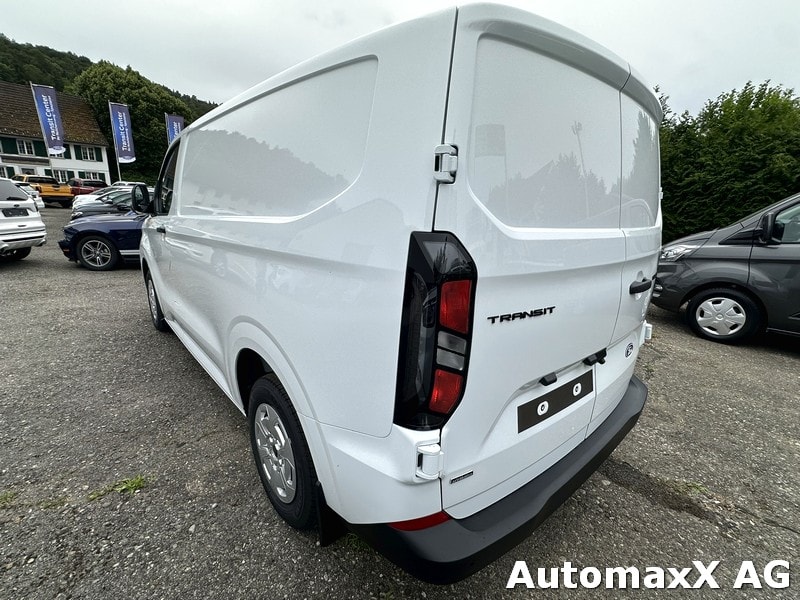 FORD Transit Custom Van 320 L1 2.5 Duratec 233 Trend PHEV-image-2