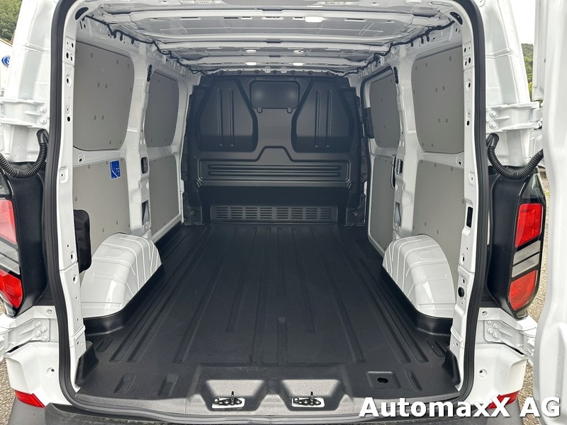 FORD Transit Custom Van 320 L1 2.5 Duratec 233 Trend PHEV-image-10