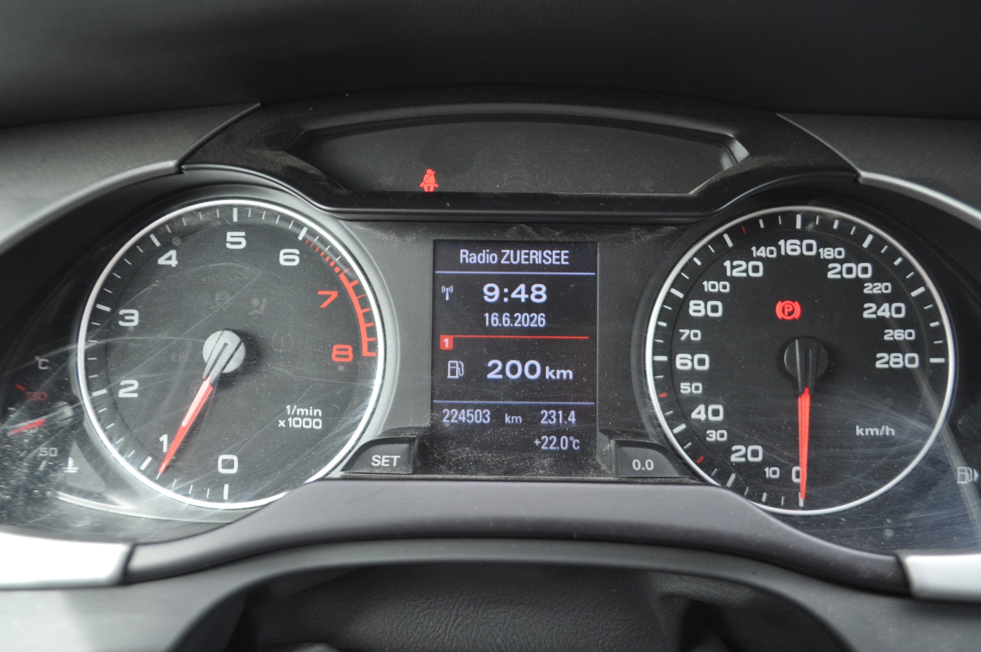 AUDI A4 Avant 1.8 TFSI-image-12