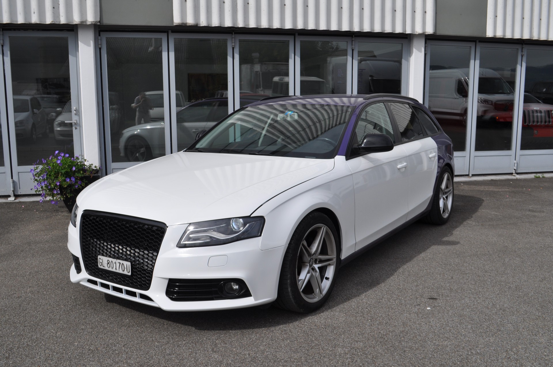 AUDI A4 Avant 1.8 TFSI-image-1