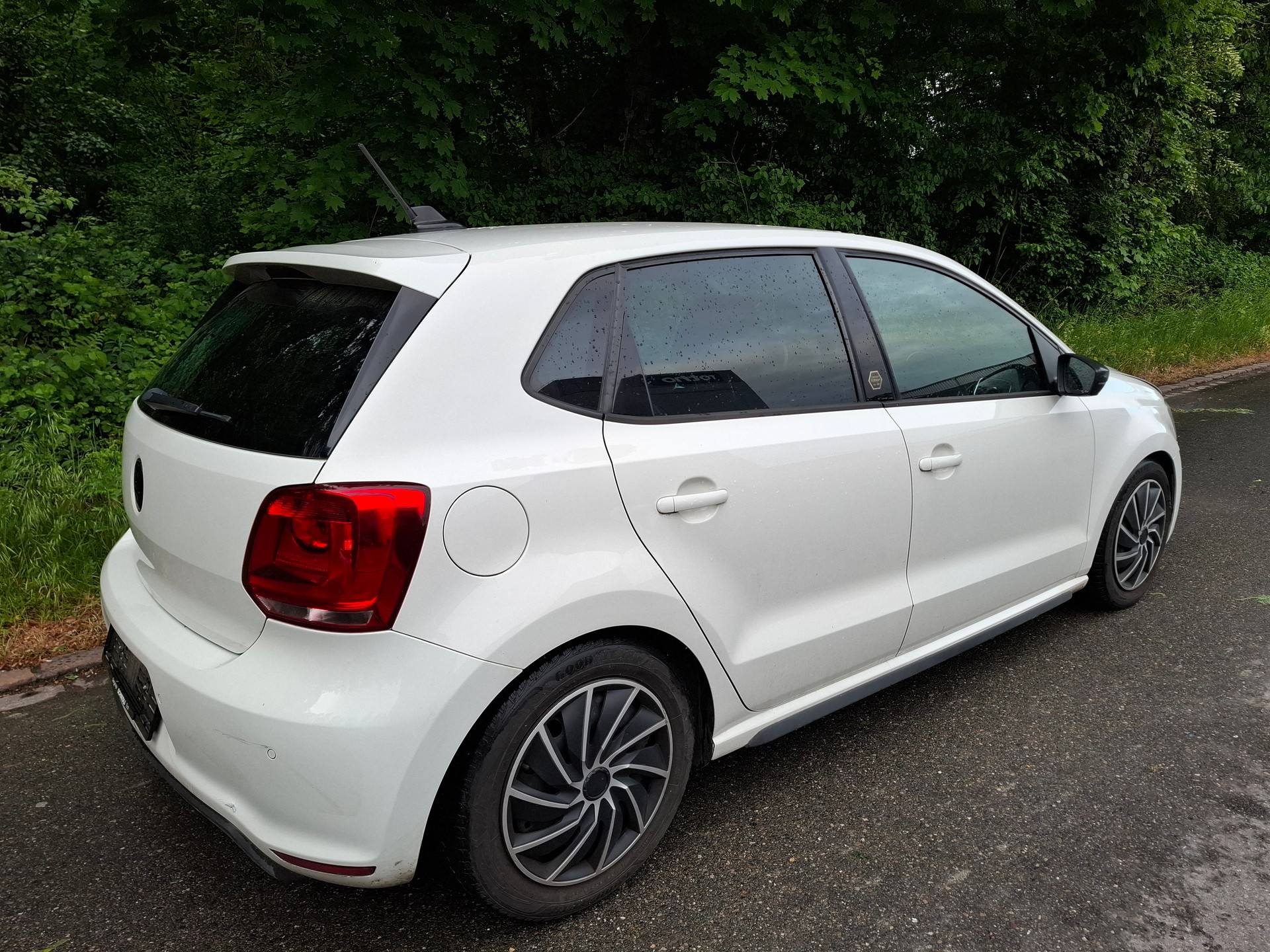 VW Polo 1.4 TSI GTI Carbon Edition DSG-image-8