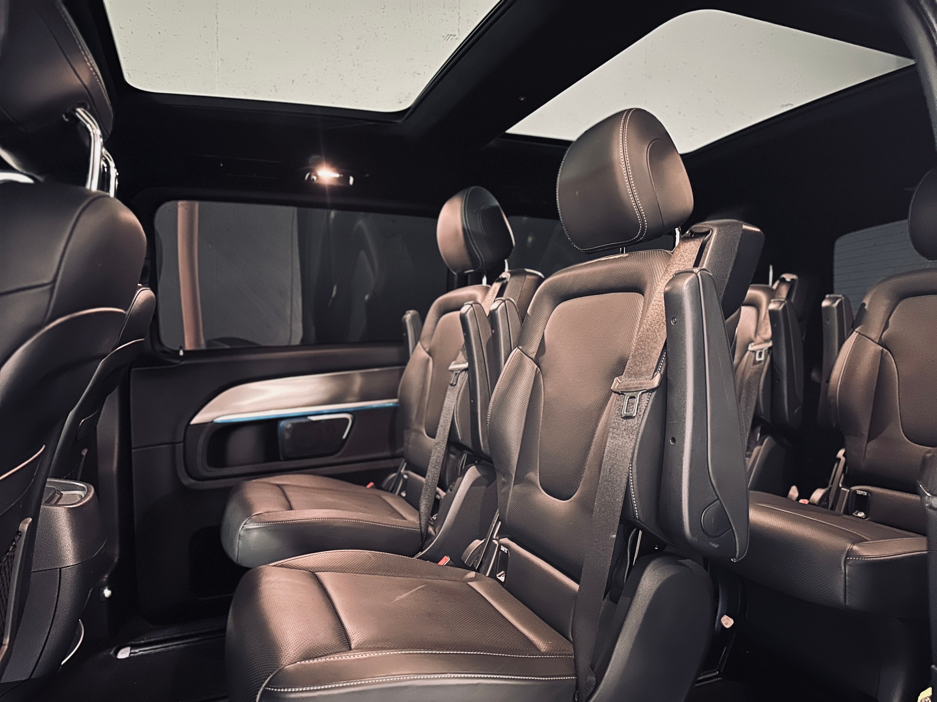 MERCEDES-BENZ V 250 d Exclusive AMG LINE 4Matic lang Version-image-9