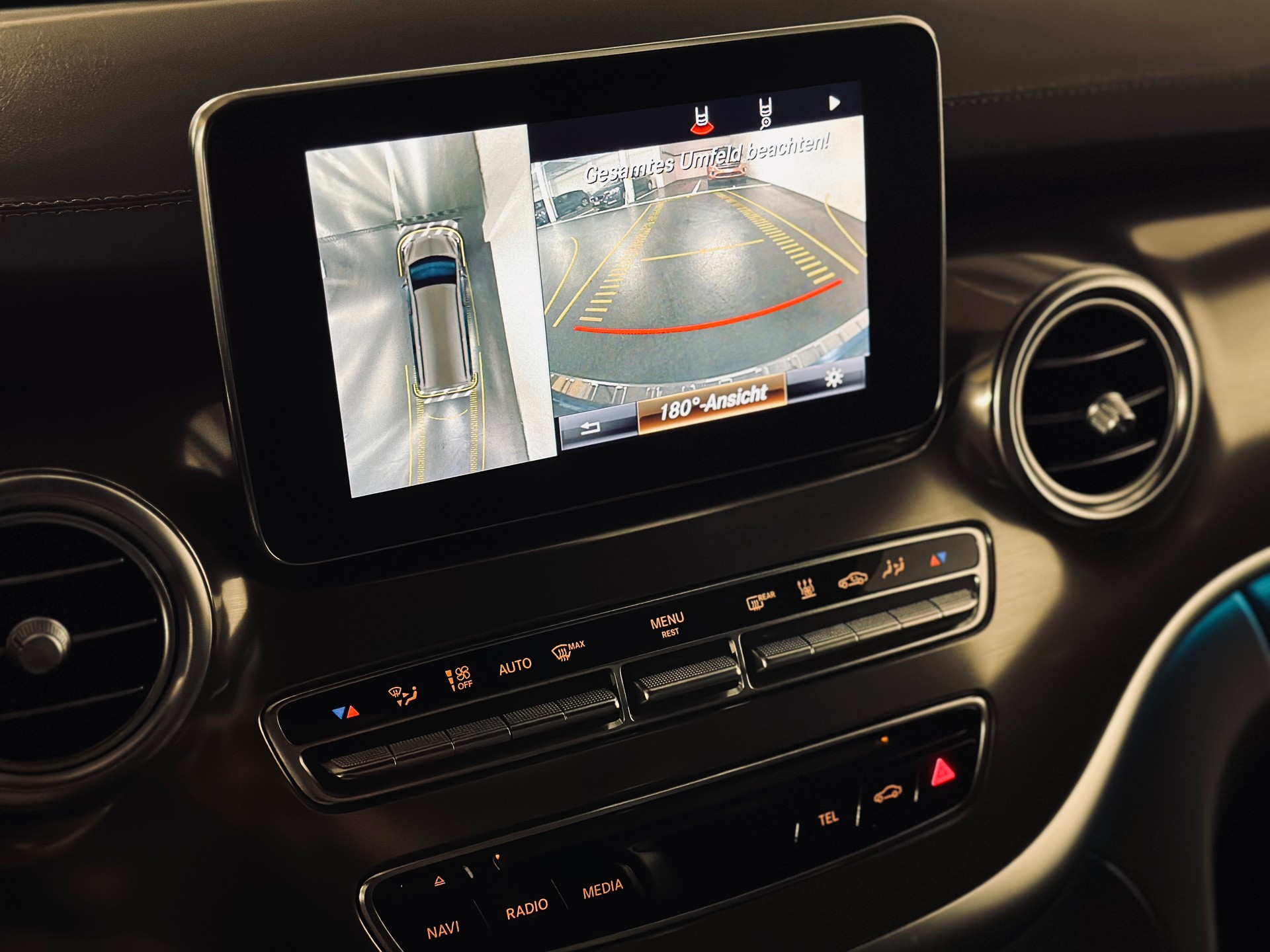 MERCEDES-BENZ V 250 d Exclusive AMG LINE 4Matic lang Version-image-11