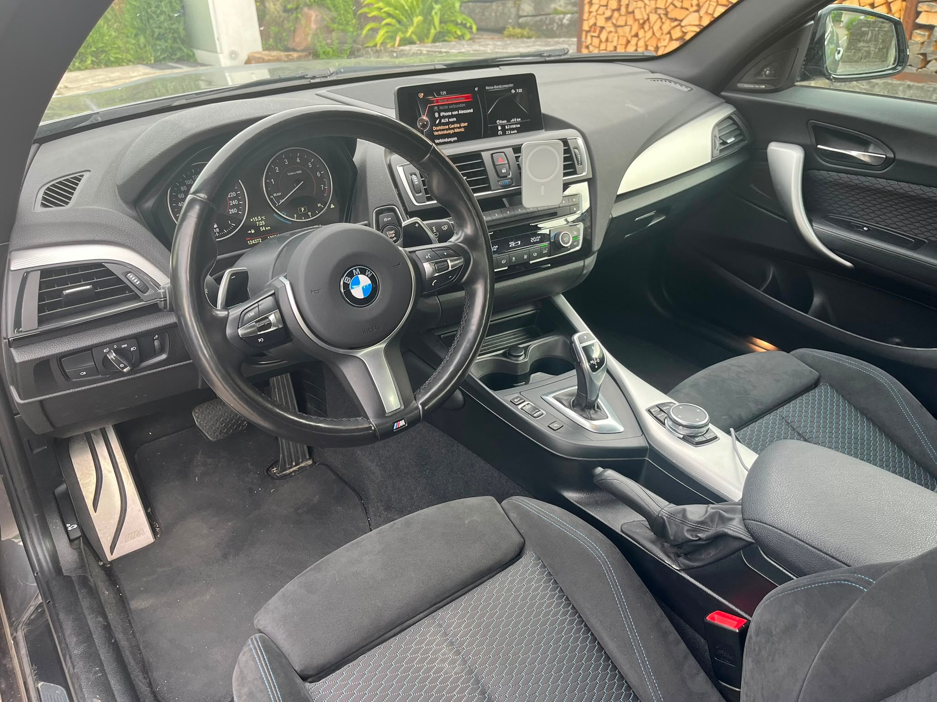 BMW M235i xDrive-image-2