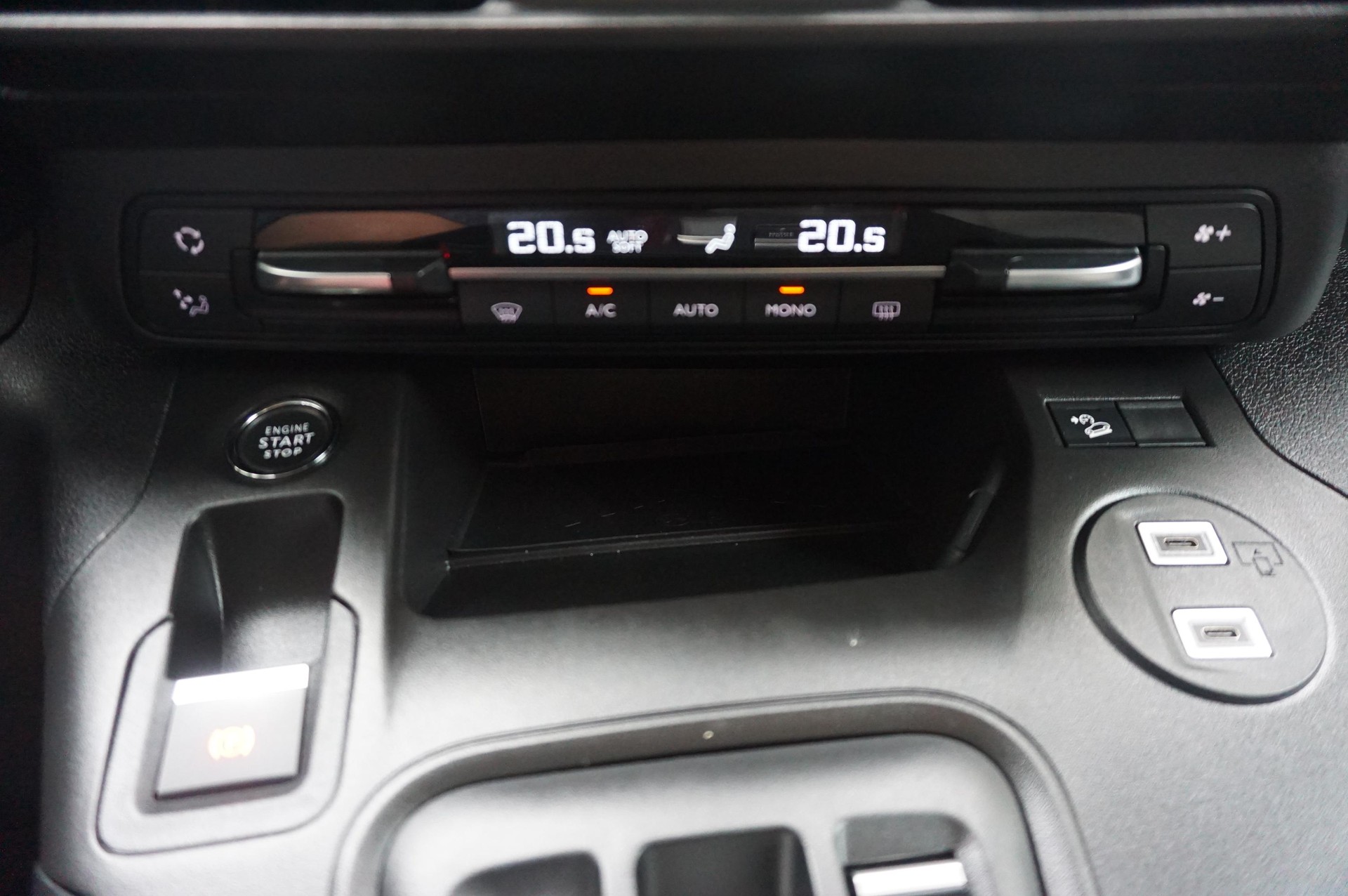 CITROEN Berlingo XL 1.5 BlueHDi 130 Max-image-15