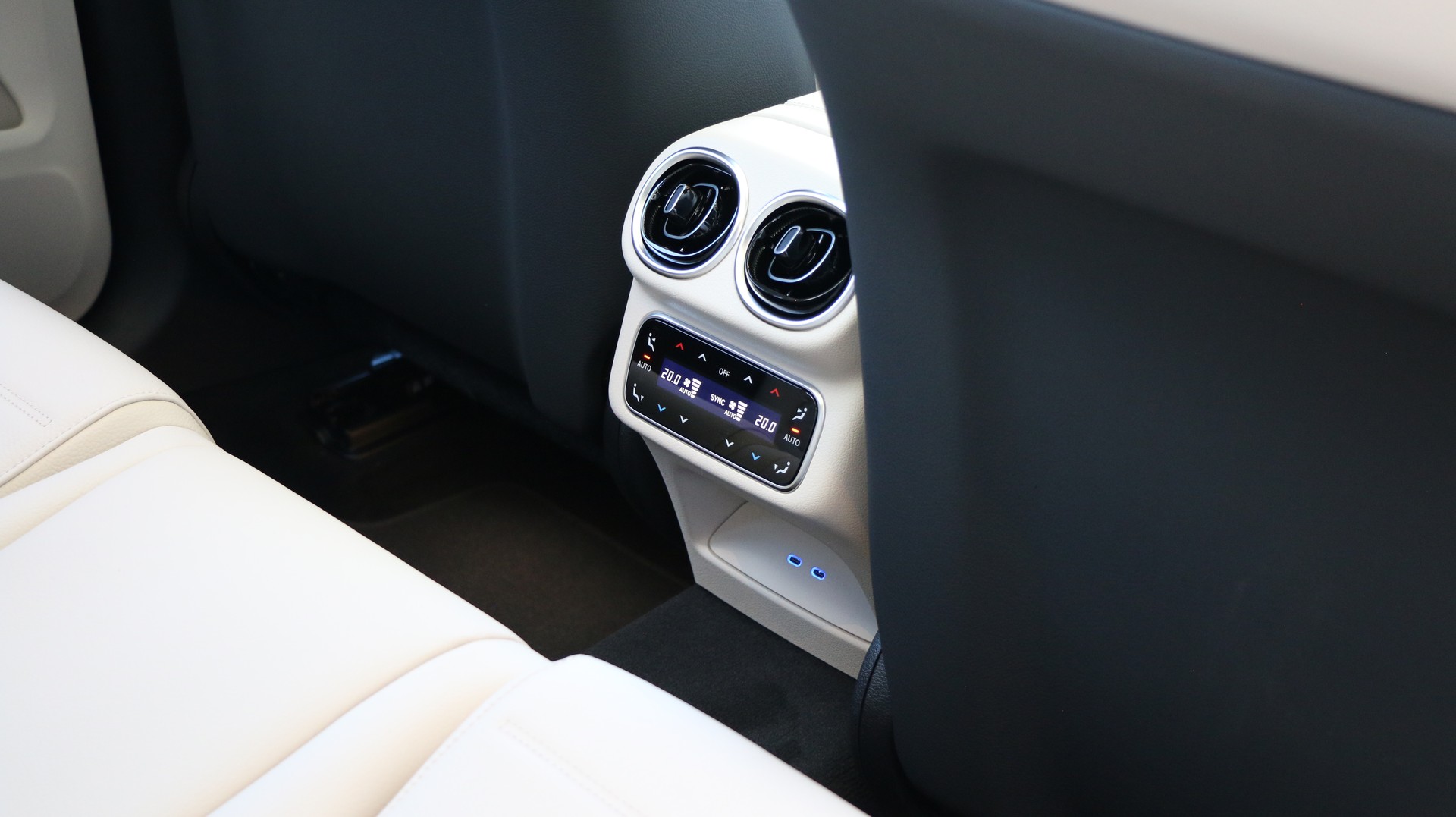 MERCEDES-BENZ GLC 400 e 4MATIC with EQ-Star Hybrid-image-13