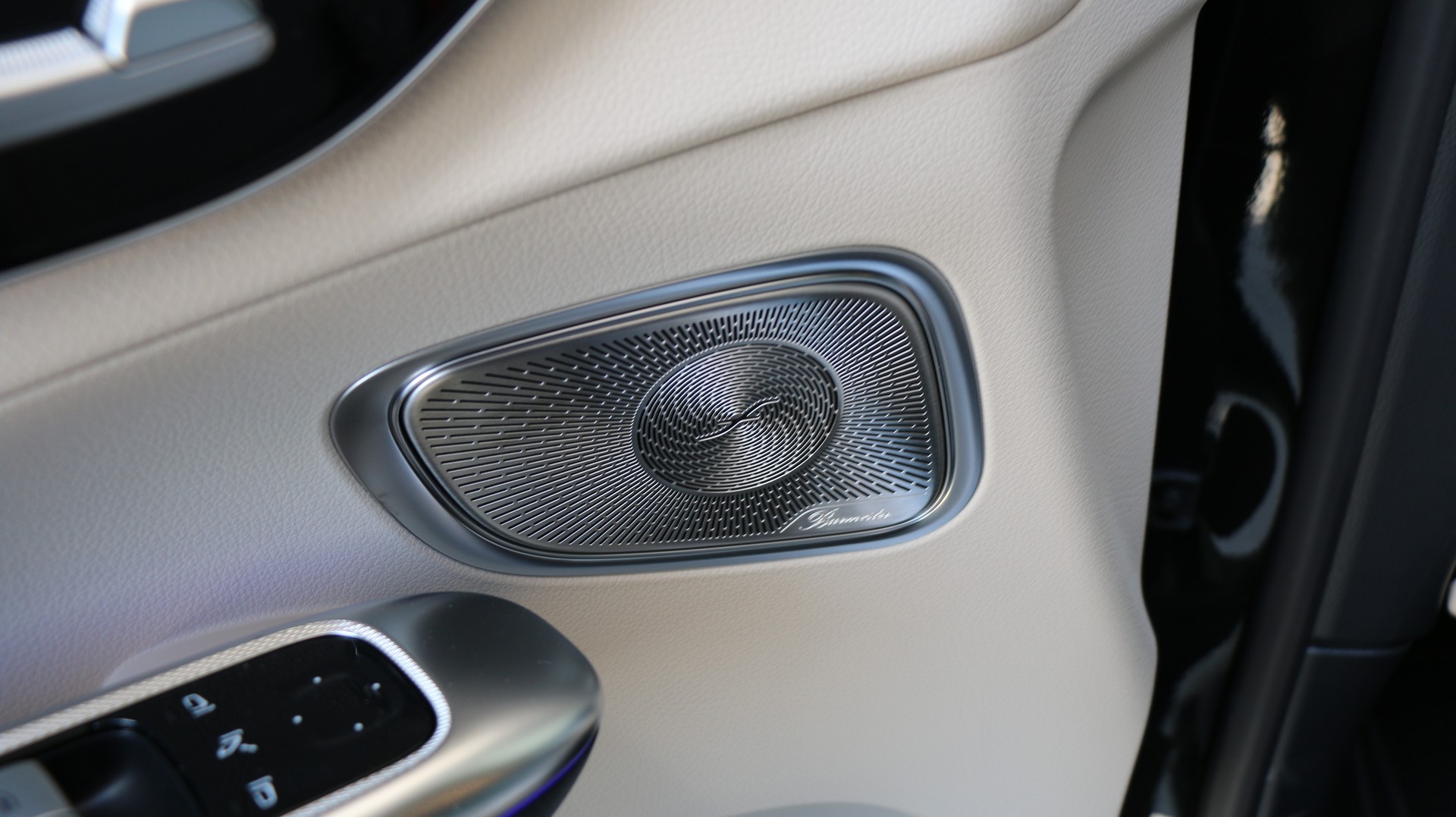 MERCEDES-BENZ GLC 400 e 4MATIC with EQ-Star Hybrid-image-14