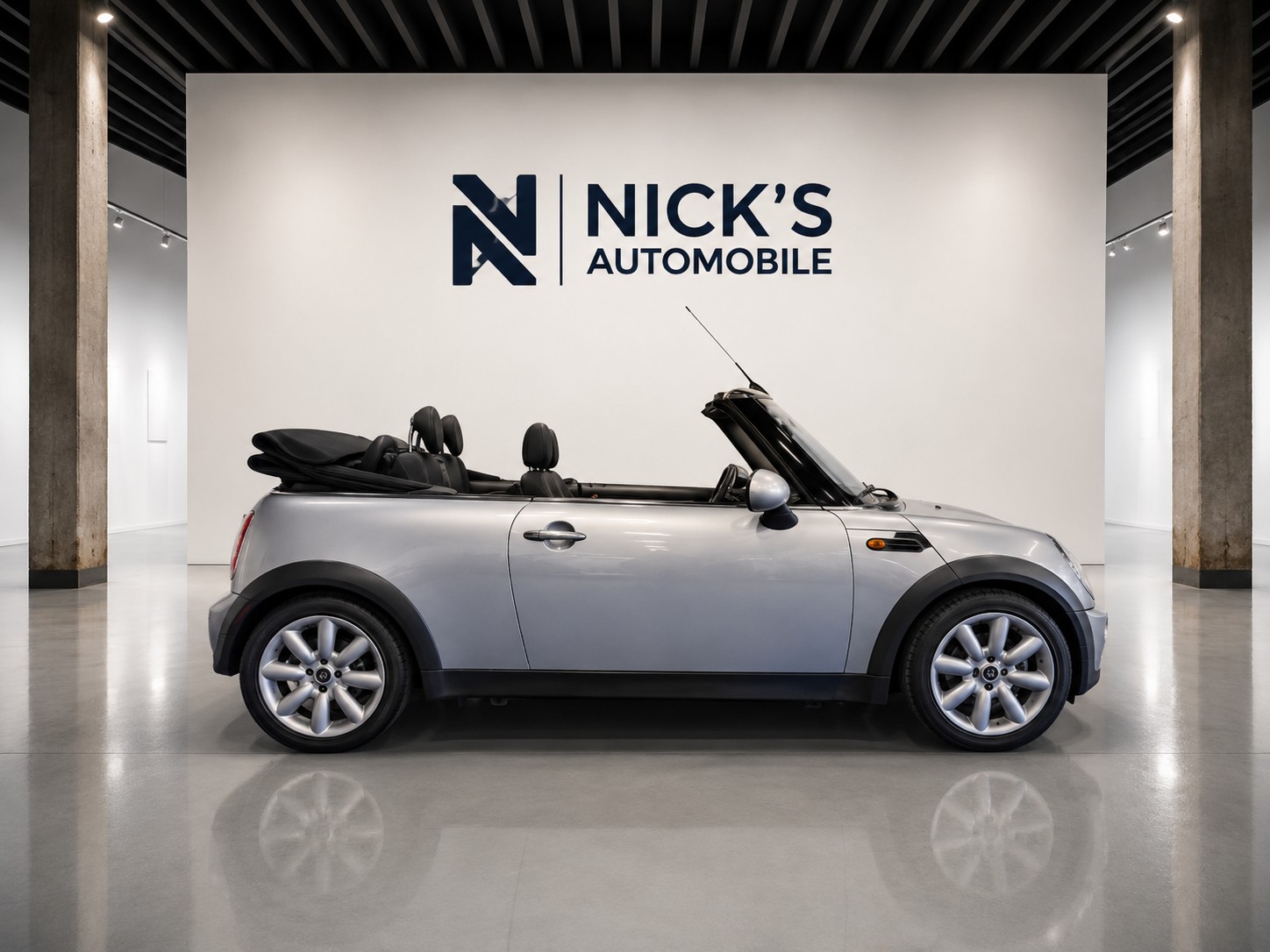 MINI Cooper Cabriolet-image-2