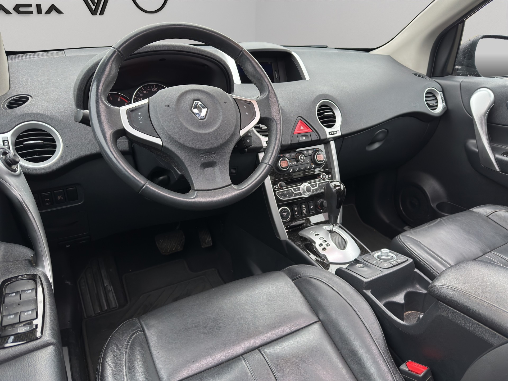 RENAULT Koleos 2.0 dCi Dynamique 4x4 Automatic-image-10