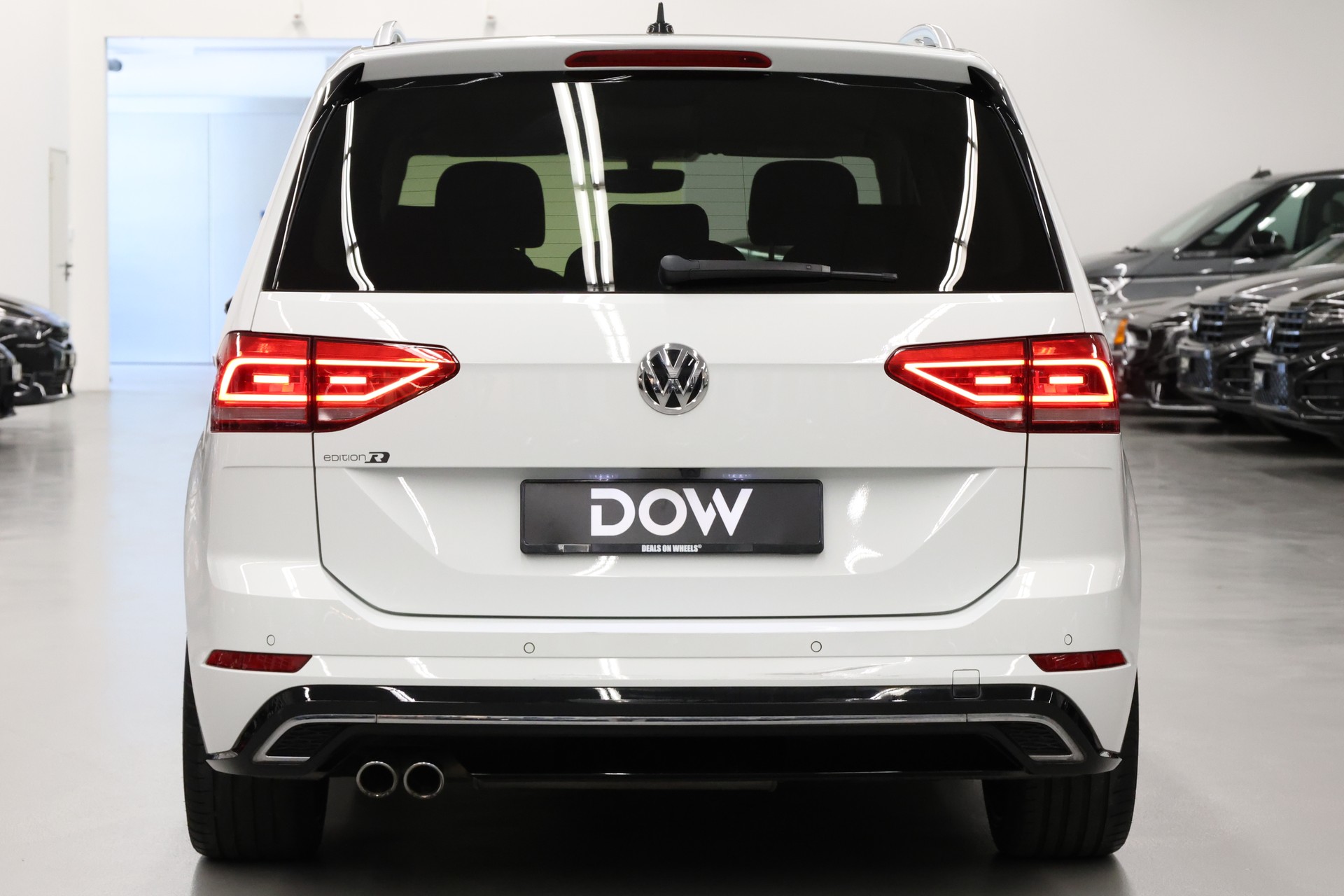 VW Touran 2.0 TDI R-Line SCR Highline DSG-image-7