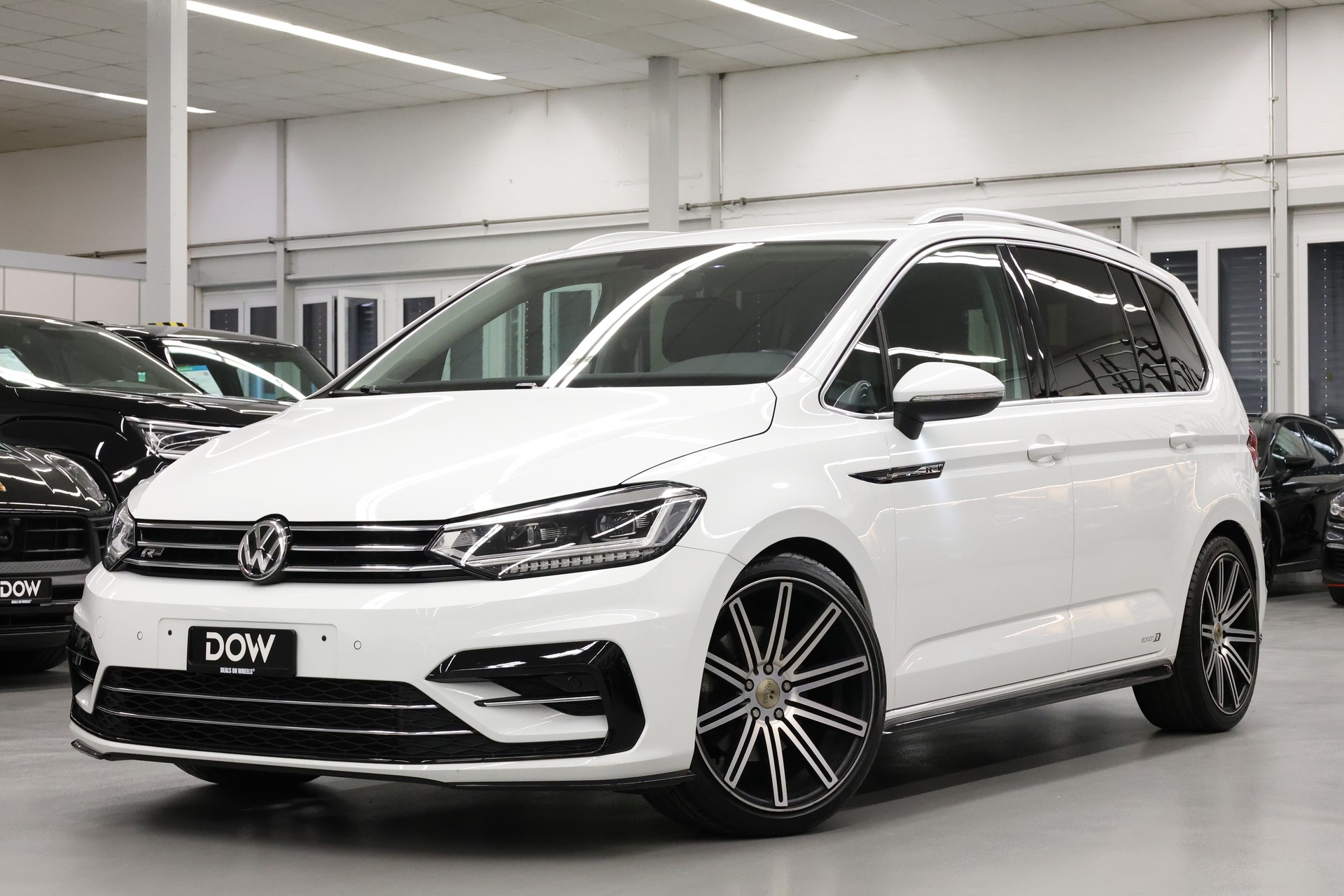 VW Touran 2.0 TDI R-Line SCR Highline DSG
