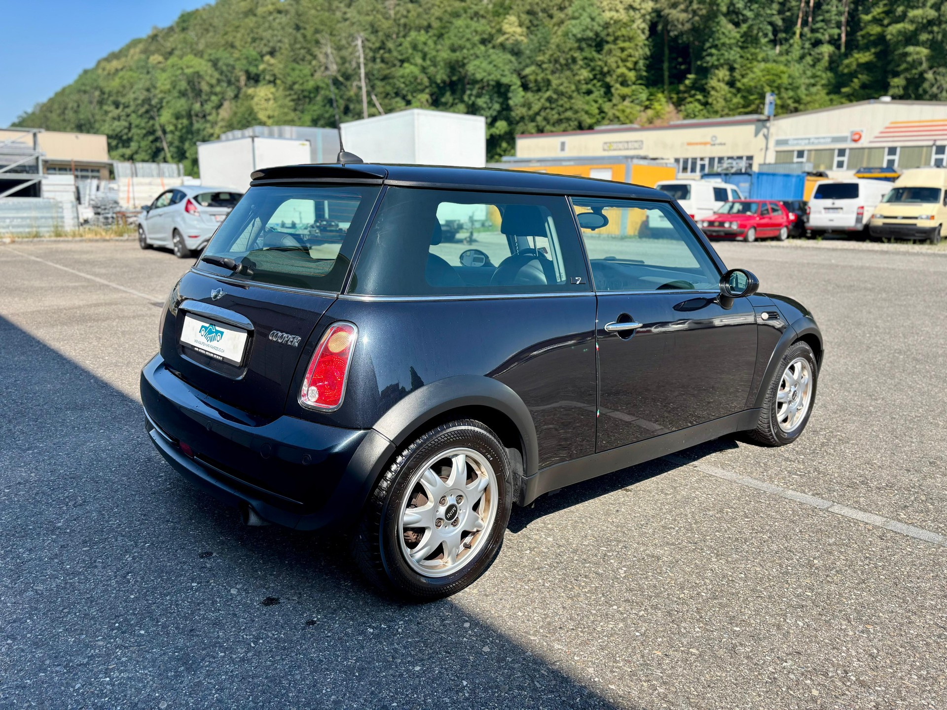 MINI Cooper-image-3