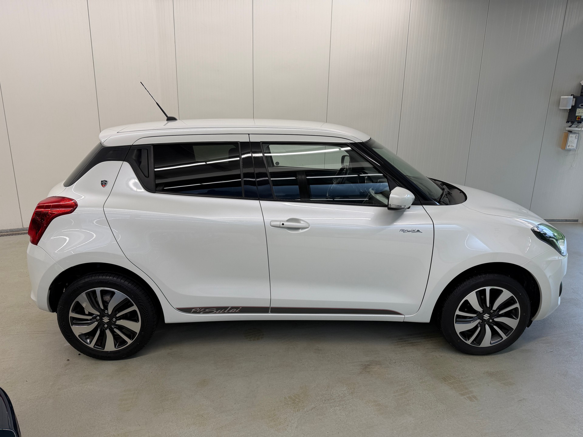SUZUKI Swift 1.2i 16V Piz Sulai Hybrid Allgrip 4x4-image-2
