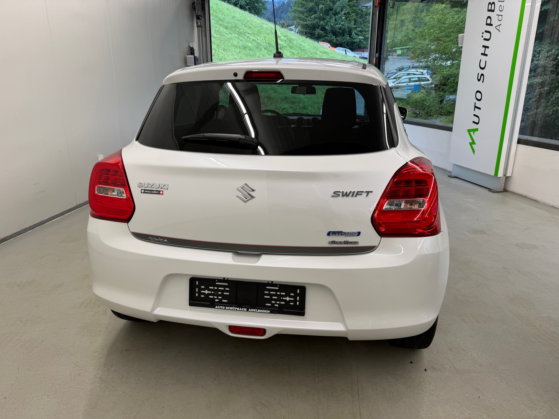 SUZUKI Swift 1.2i 16V Piz Sulai Hybrid Allgrip 4x4-image-4