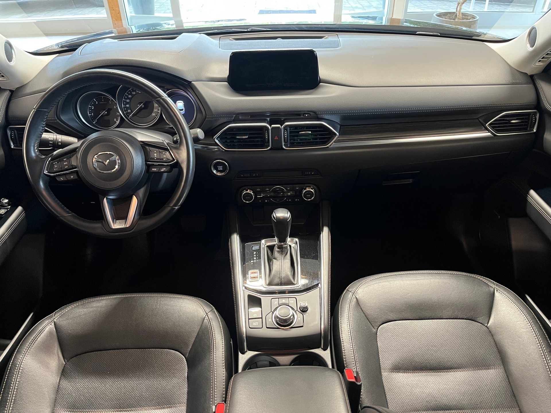 MAZDA CX-5 SKYACTIV-G 194 Revolution AWD Automat-image-9