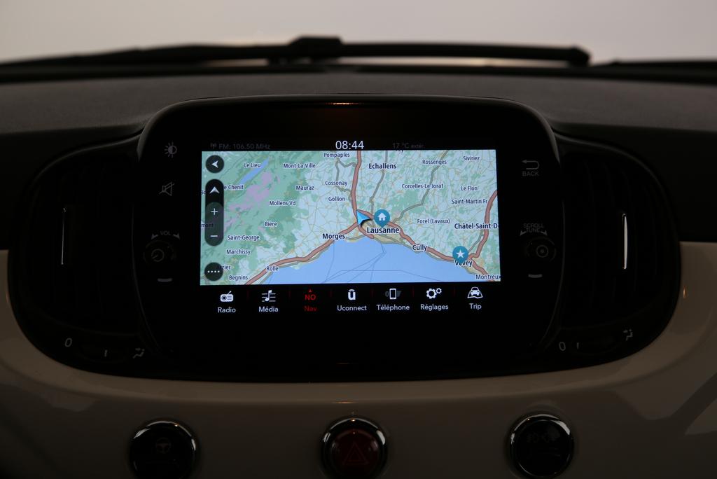 FIAT 500 C 1.0 Hybrid Dolcevita-image-6