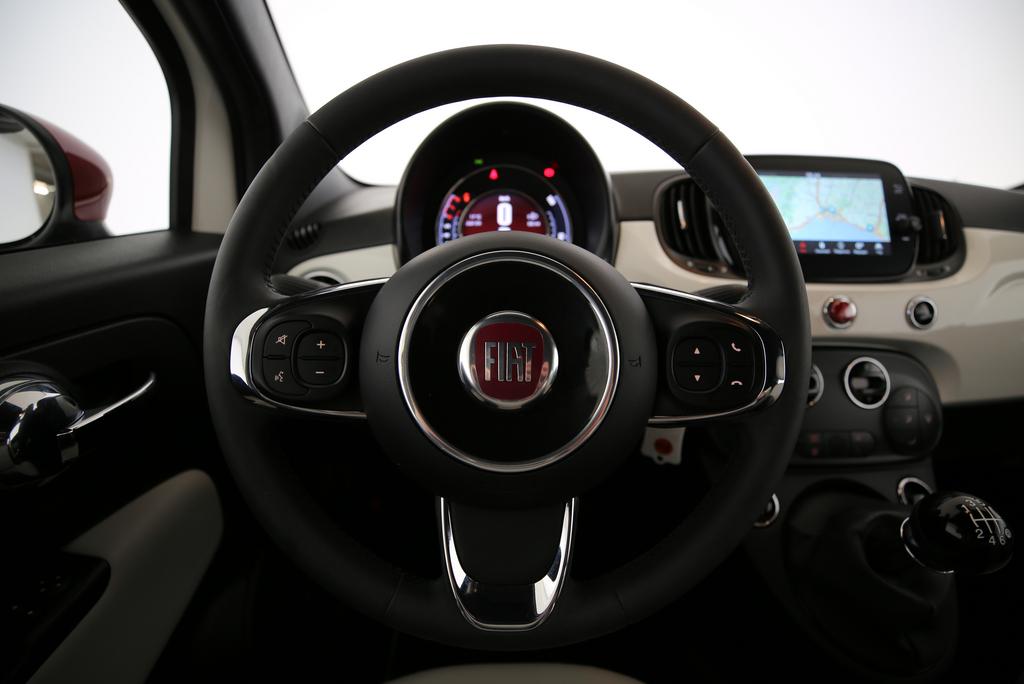 FIAT 500 C 1.0 Hybrid Dolcevita-image-5