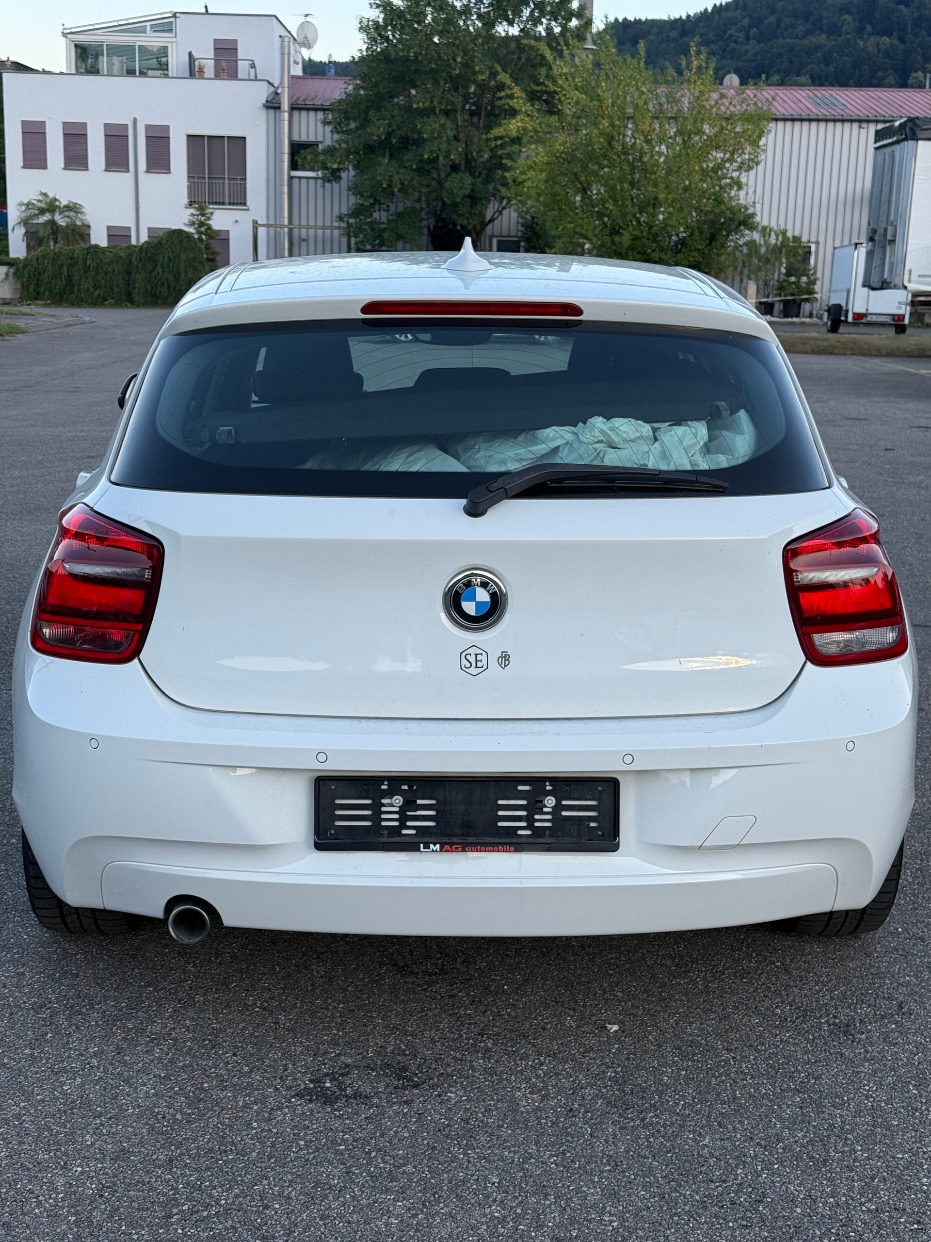 BMW 116d Sport Line Steptronic-image-4