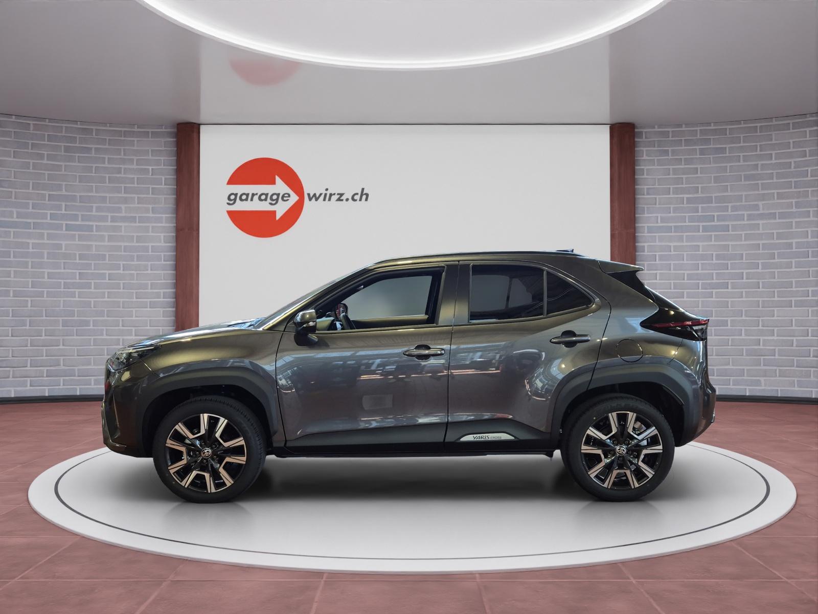 TOYOTA Yaris Cross 1.5 VVT-i HSD Premium AWD-i-showroom-element-1