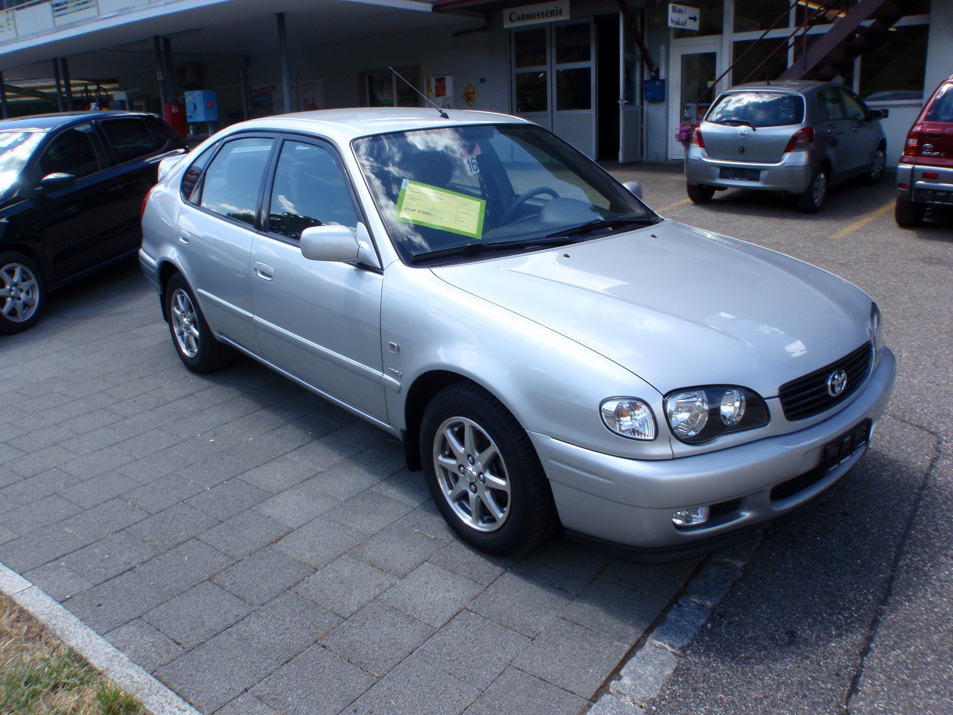 TOYOTA Corolla 1.6 Linea Sol-image-2