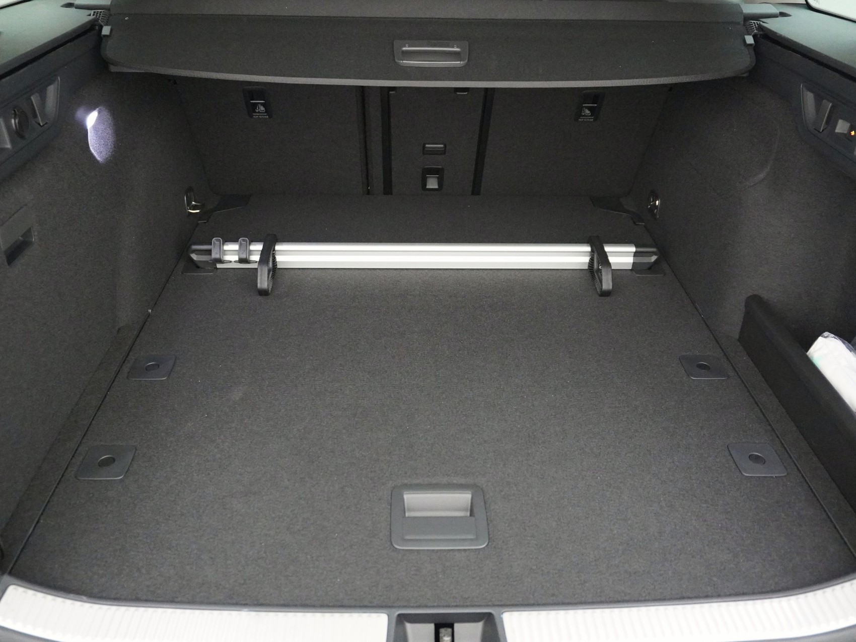 SKODA Superb 2.0 TDI Sportline 4x4 DSG-image-26