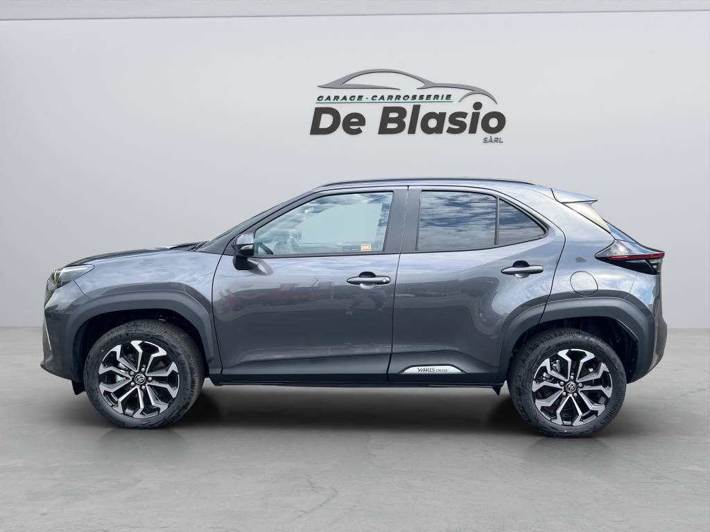 TOYOTA Yaris Cross 1.5 VVT-i HSD Trend-image-3