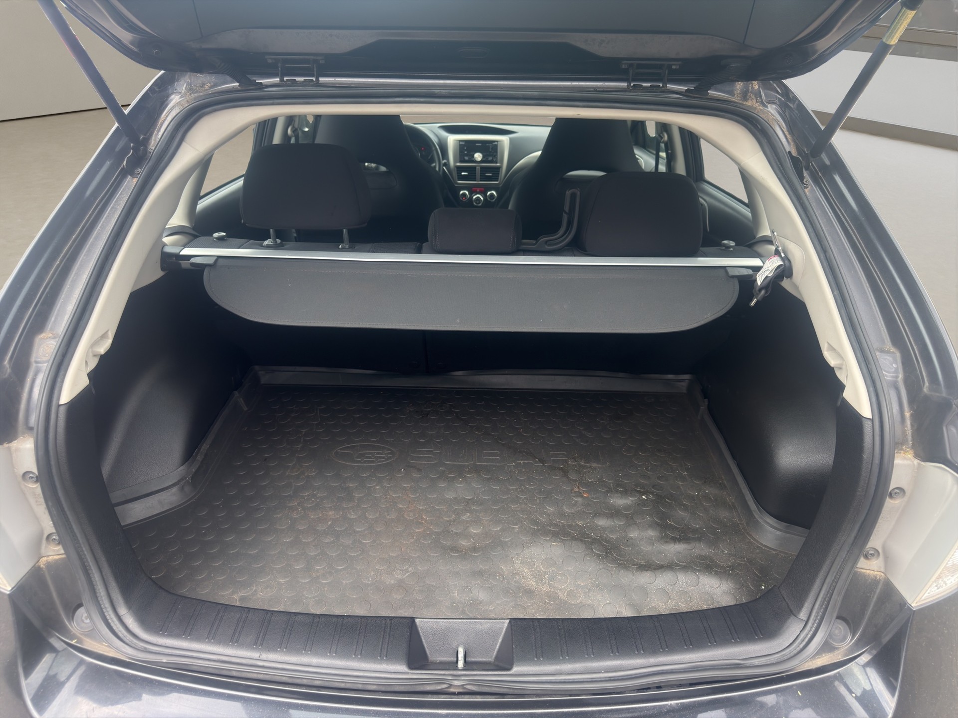 SUBARU Impreza 2.0D Comfort S-image-13