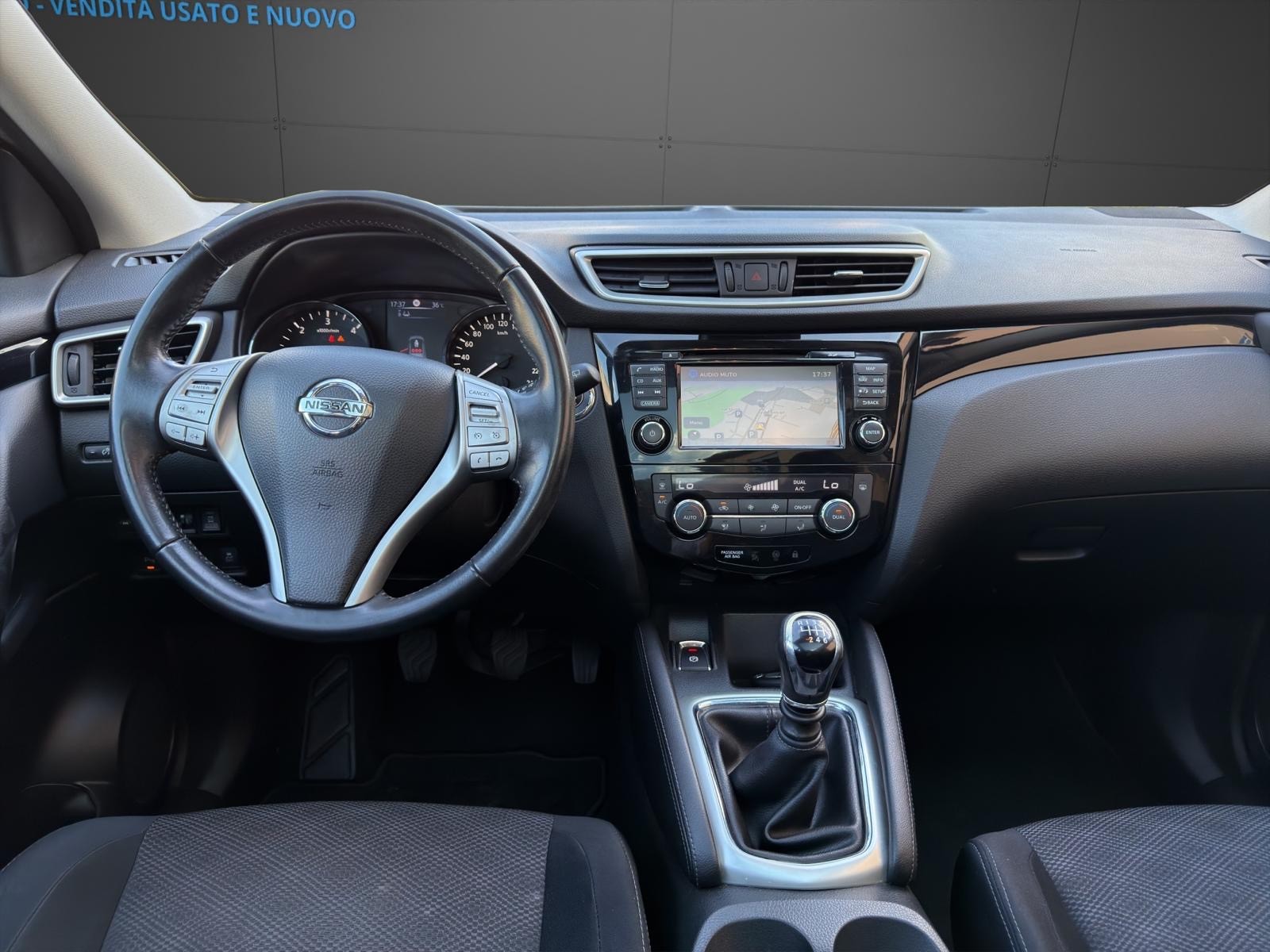 NISSAN Qashqai 1.6 dCi tekna ALL-MODE 4x4-image-6