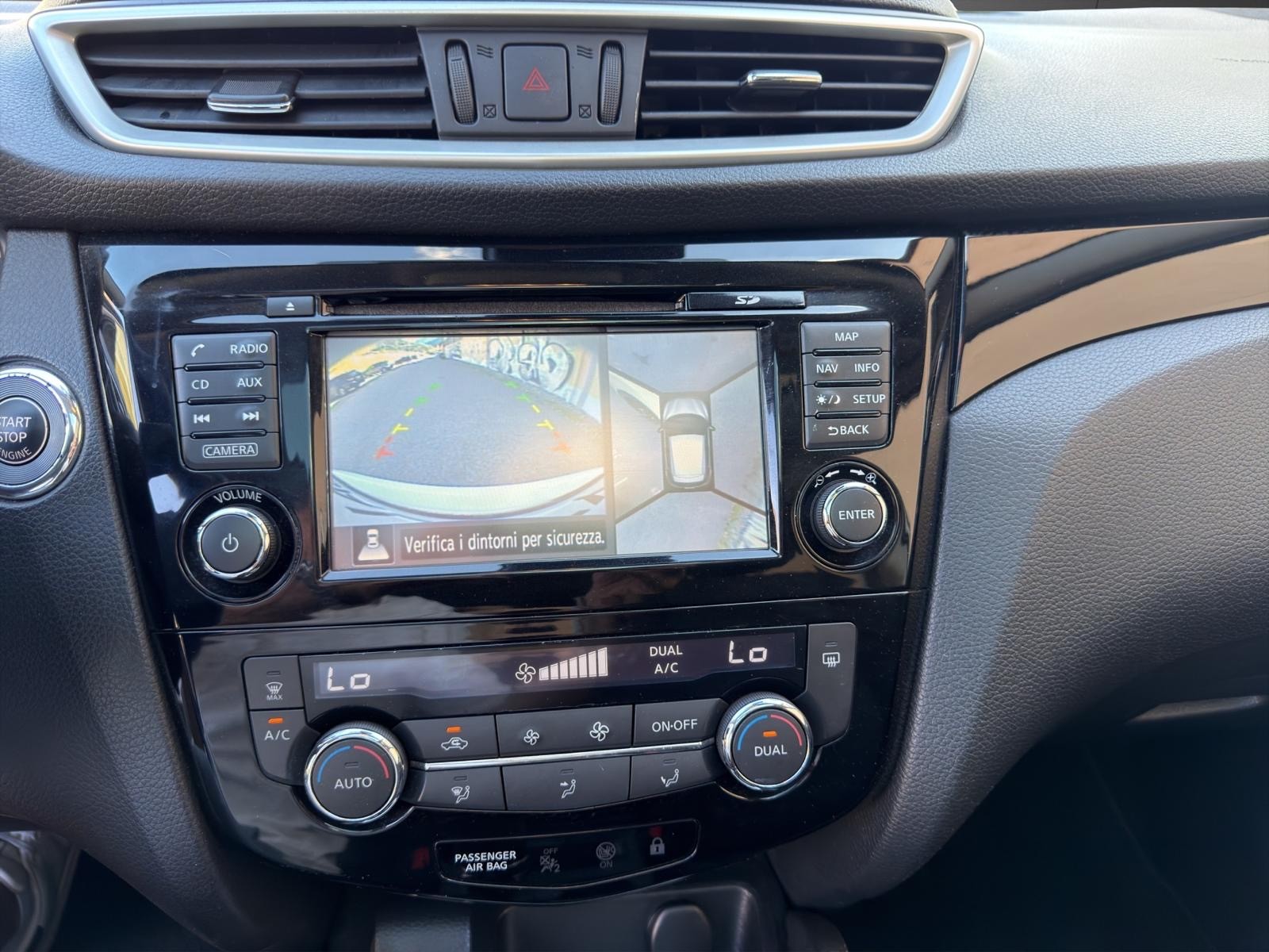 NISSAN Qashqai 1.6 dCi tekna ALL-MODE 4x4-image-10