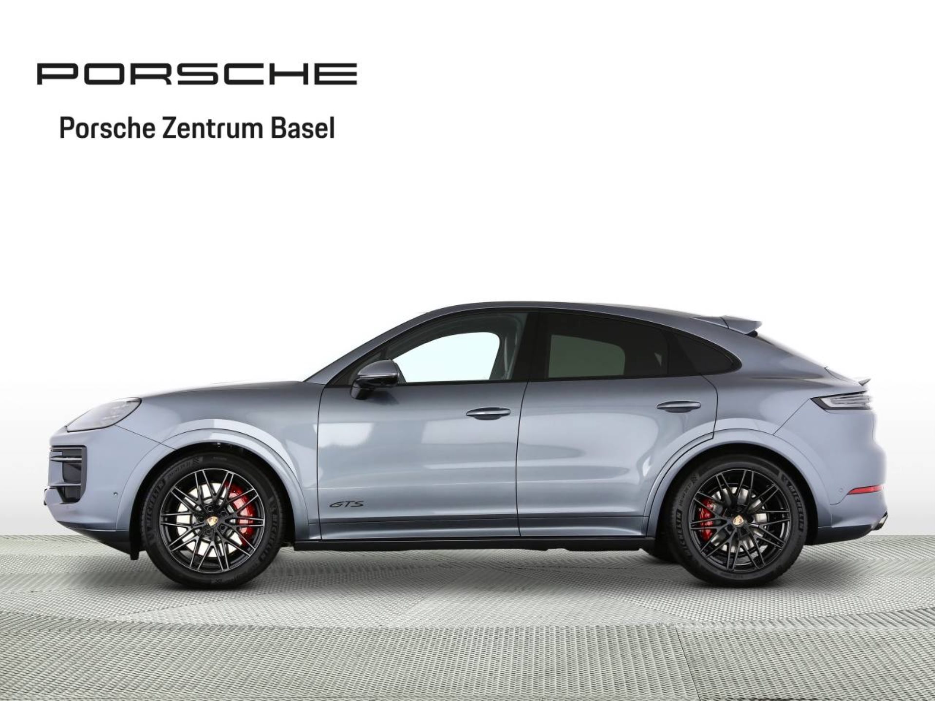 PORSCHE Cayenne GTS Coupé-image-1