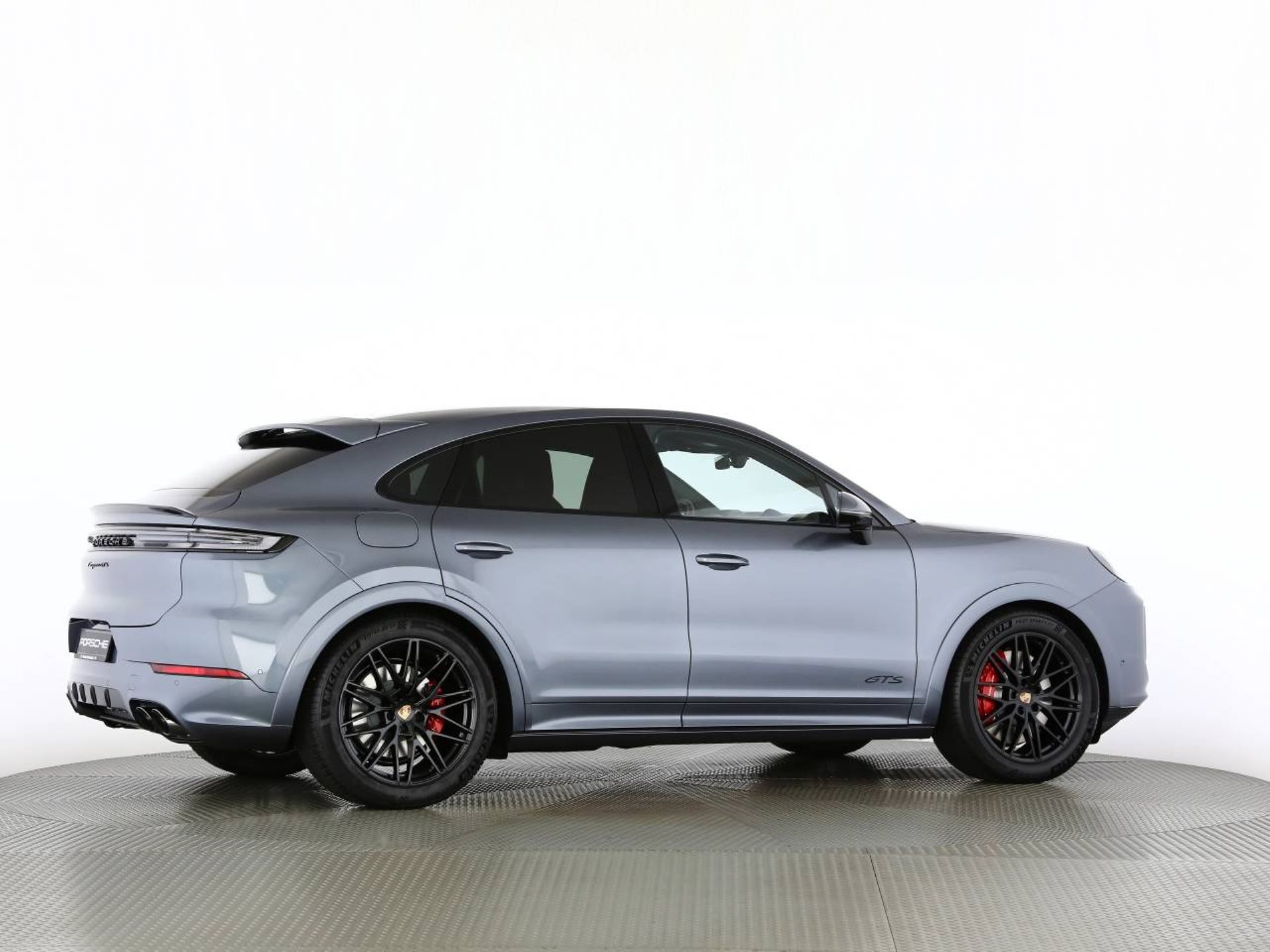 PORSCHE Cayenne GTS Coupé-image-22