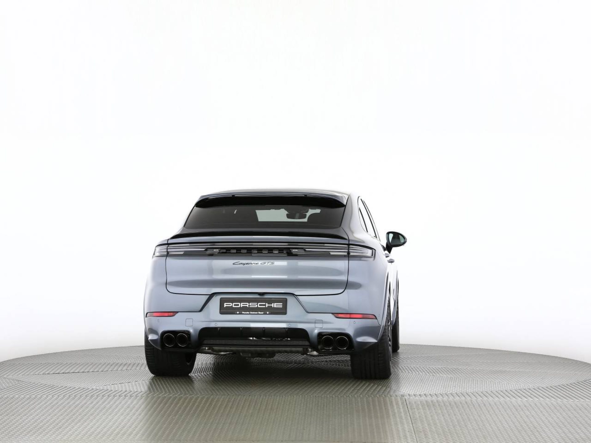 PORSCHE Cayenne GTS Coupé-image-18