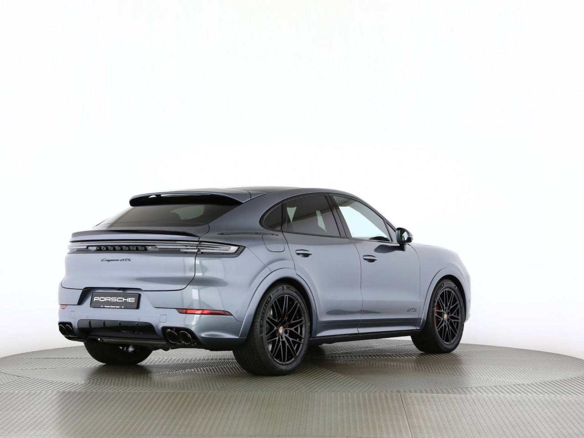 PORSCHE Cayenne GTS Coupé-image-20