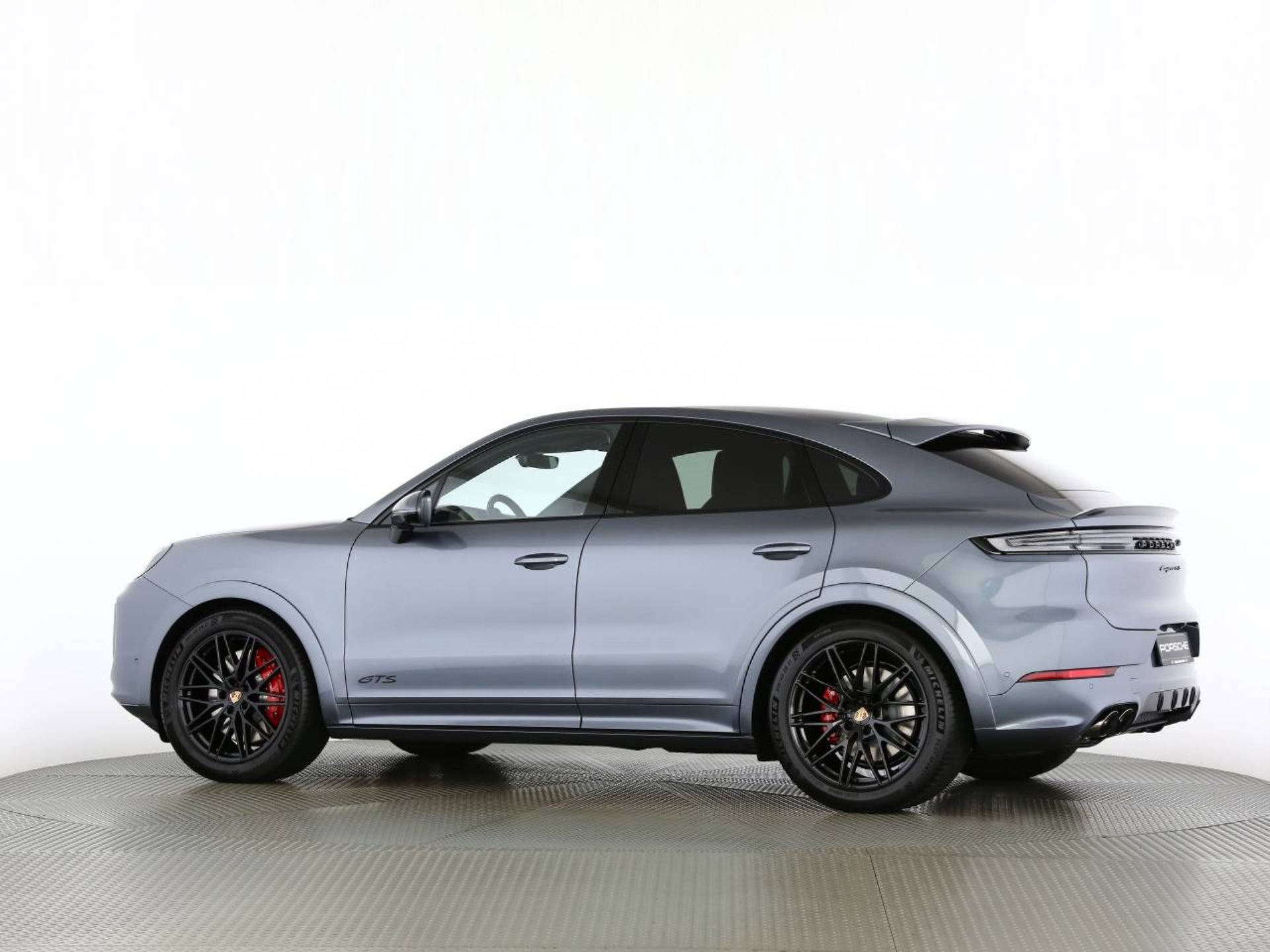 PORSCHE Cayenne GTS Coupé-image-14