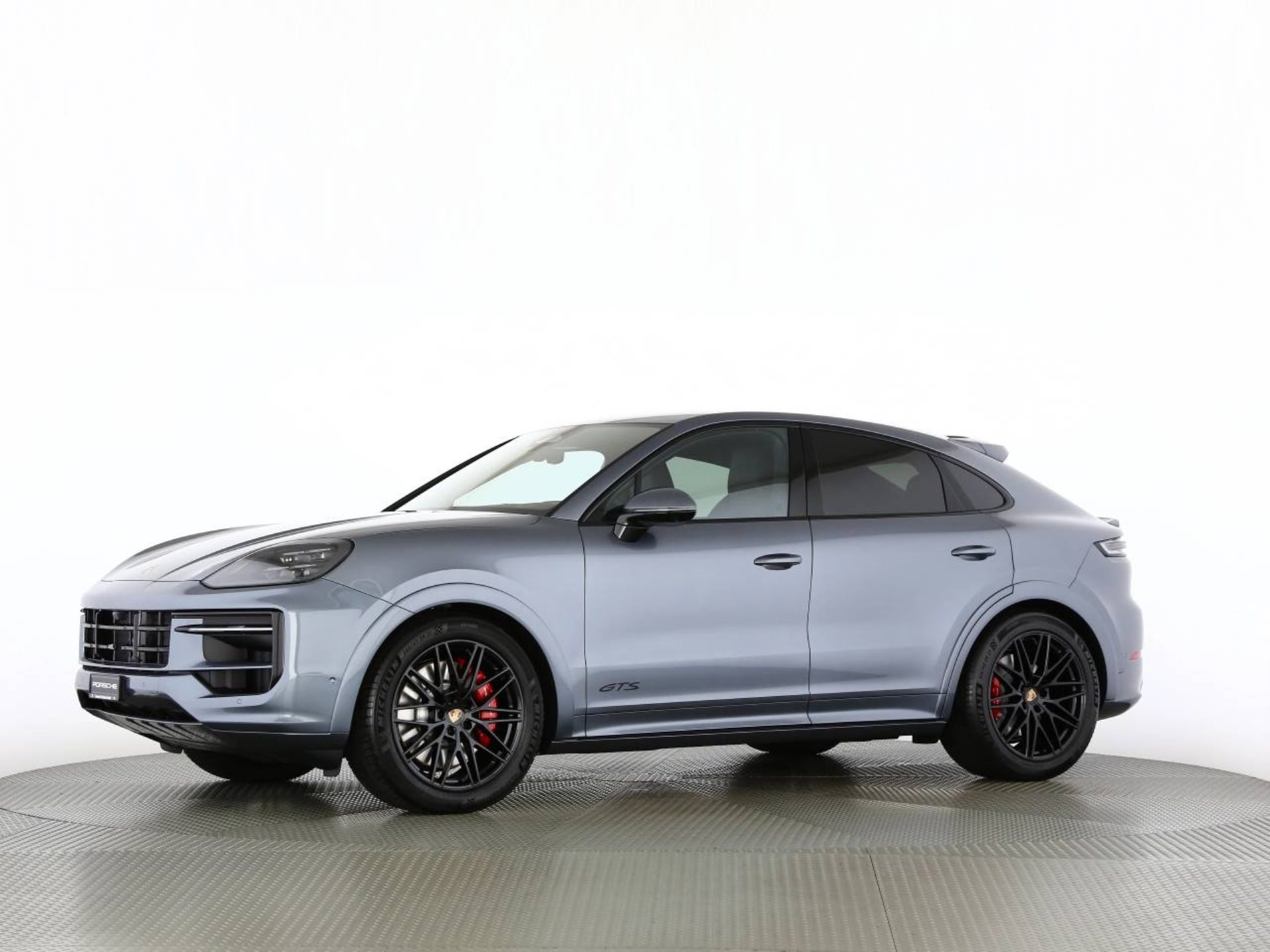 PORSCHE Cayenne GTS Coupé-image-10