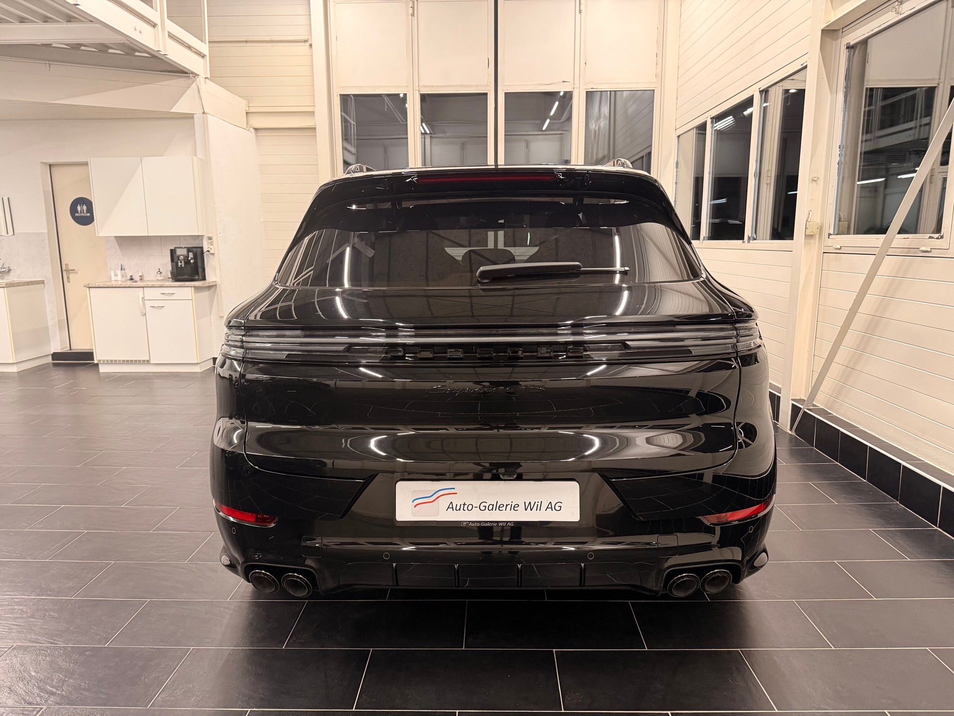 PORSCHE Cayenne GTS Tiptronic-image-5