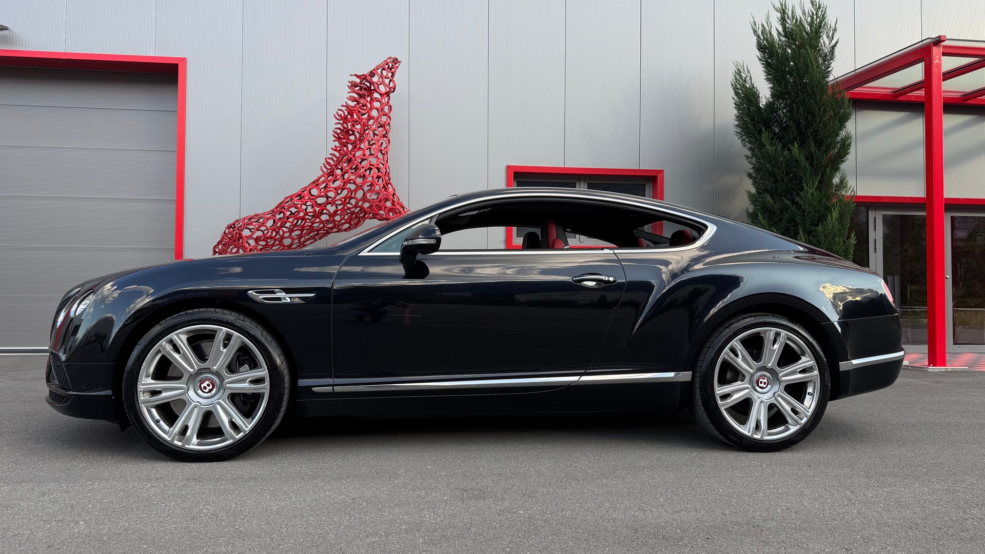 BENTLEY Continental GT 4.0 V8-image-4